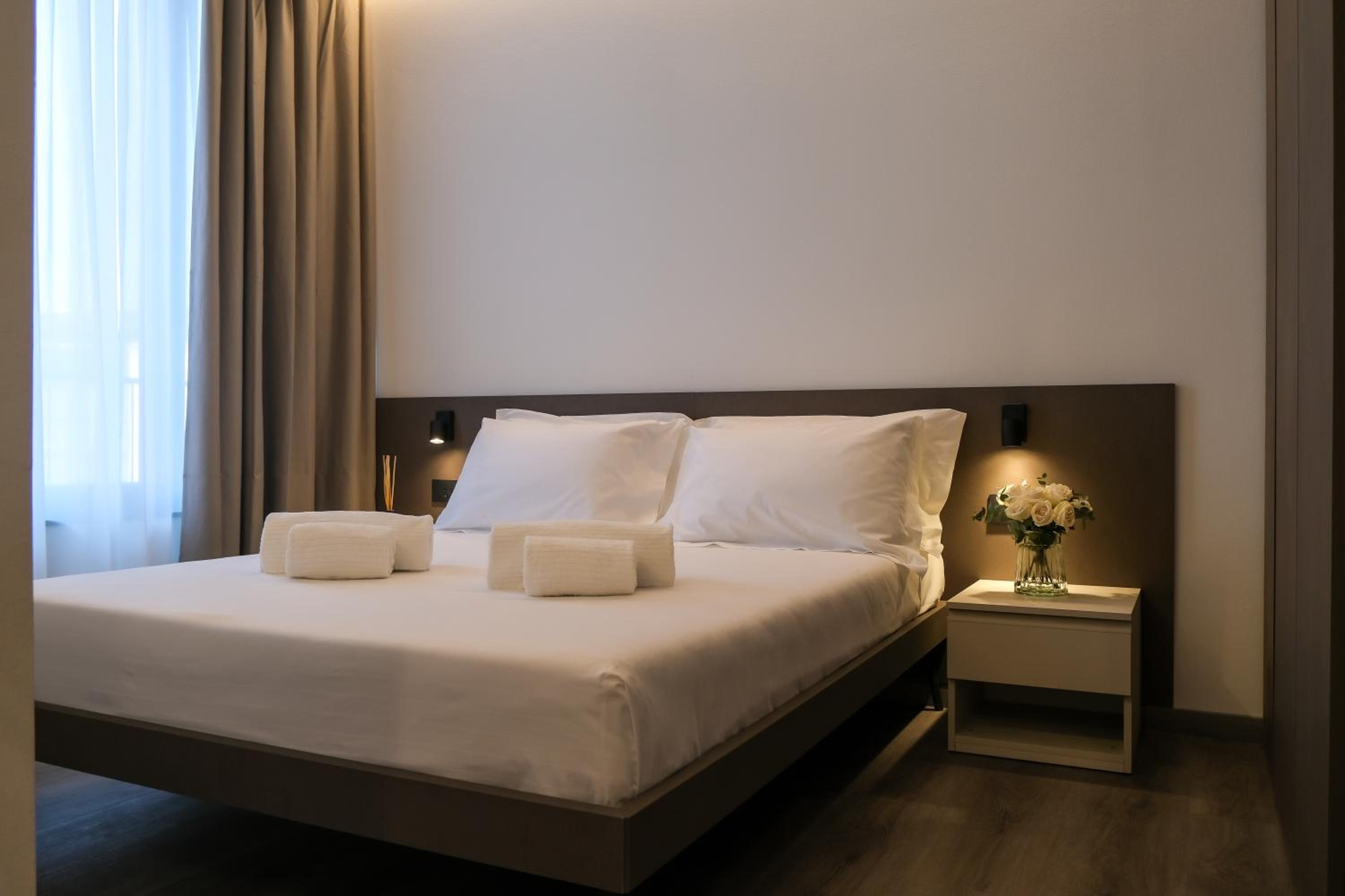 Standard Double or Twin Room - Photo 1