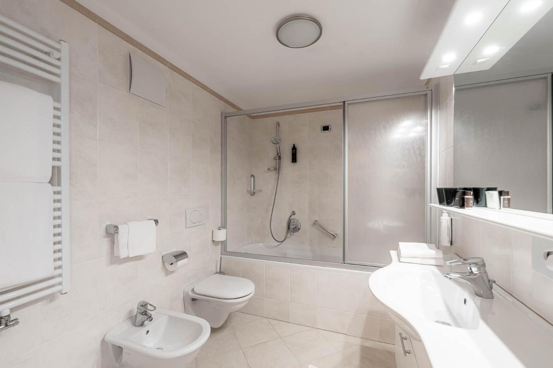 Superior Double Room - Photo 6