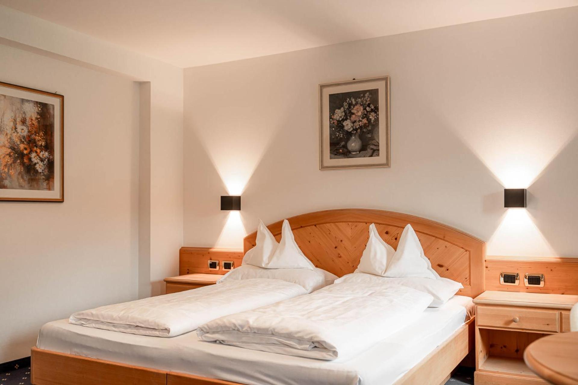 Superior Double Room - Photo 3