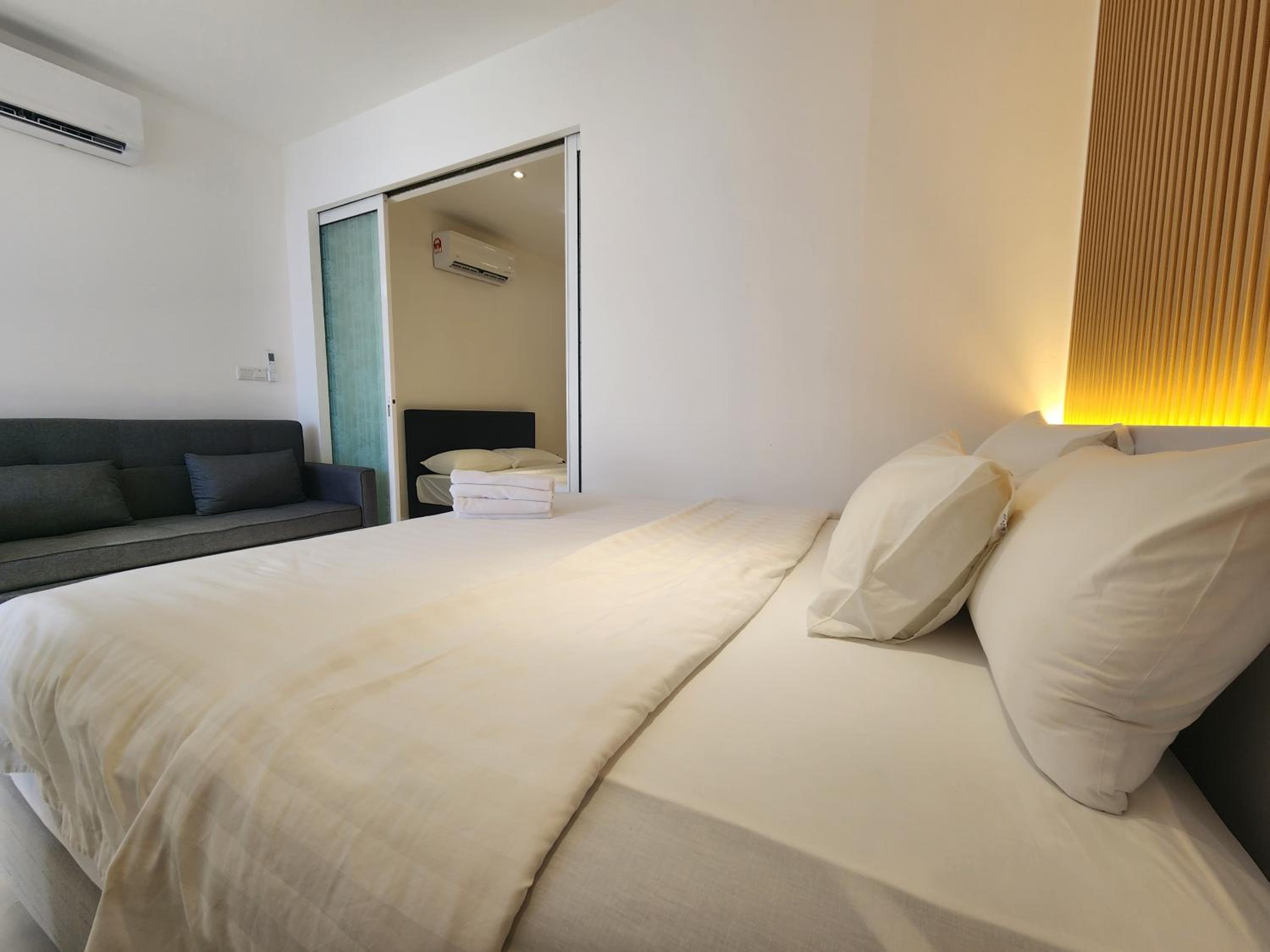 Suite with Sea View - Photo 7