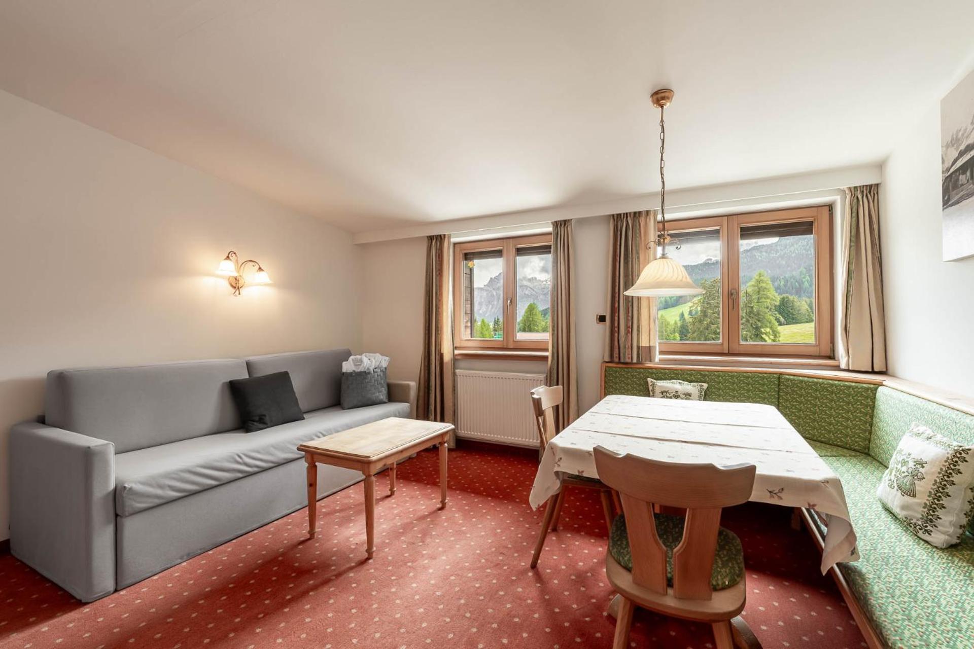 Superior Suite - Photo 1