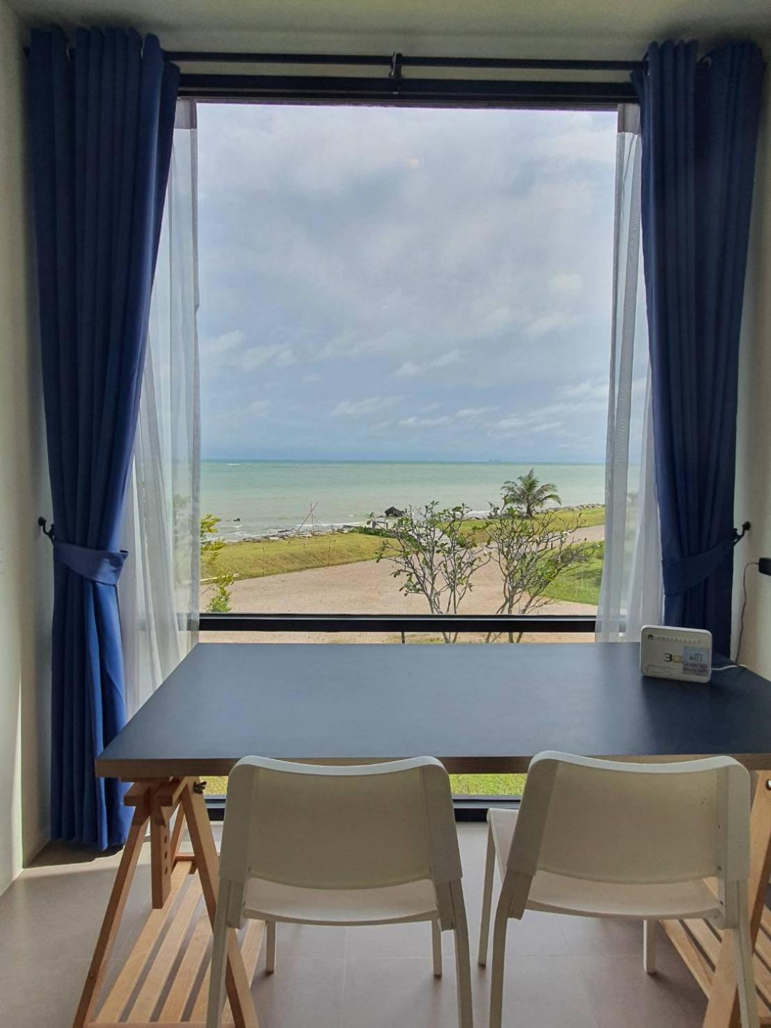 Deluxe Double Room with Sea View photo 2