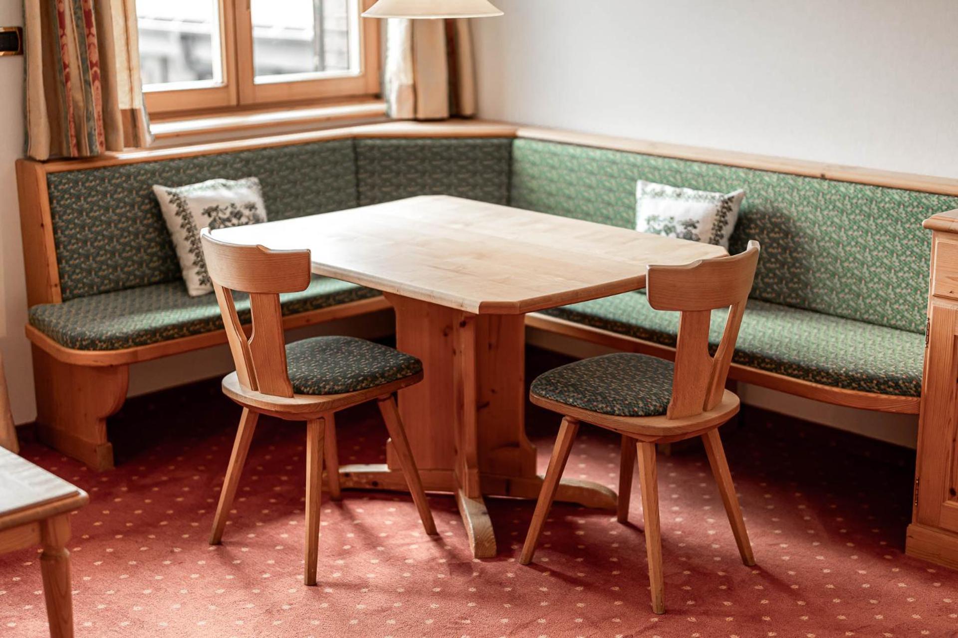 Superior Suite - Photo 8
