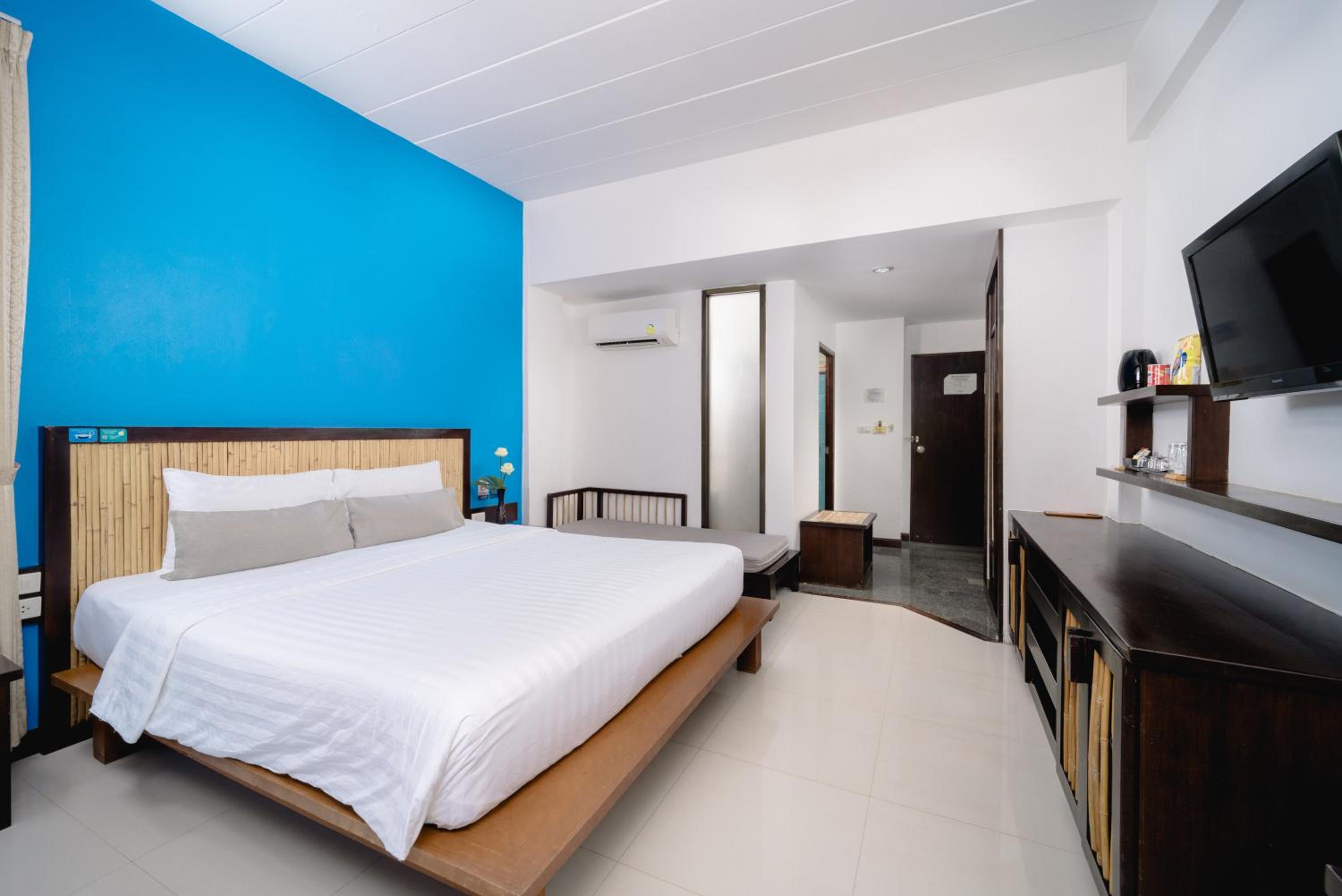 Superior Double or Twin Room - Photo 4