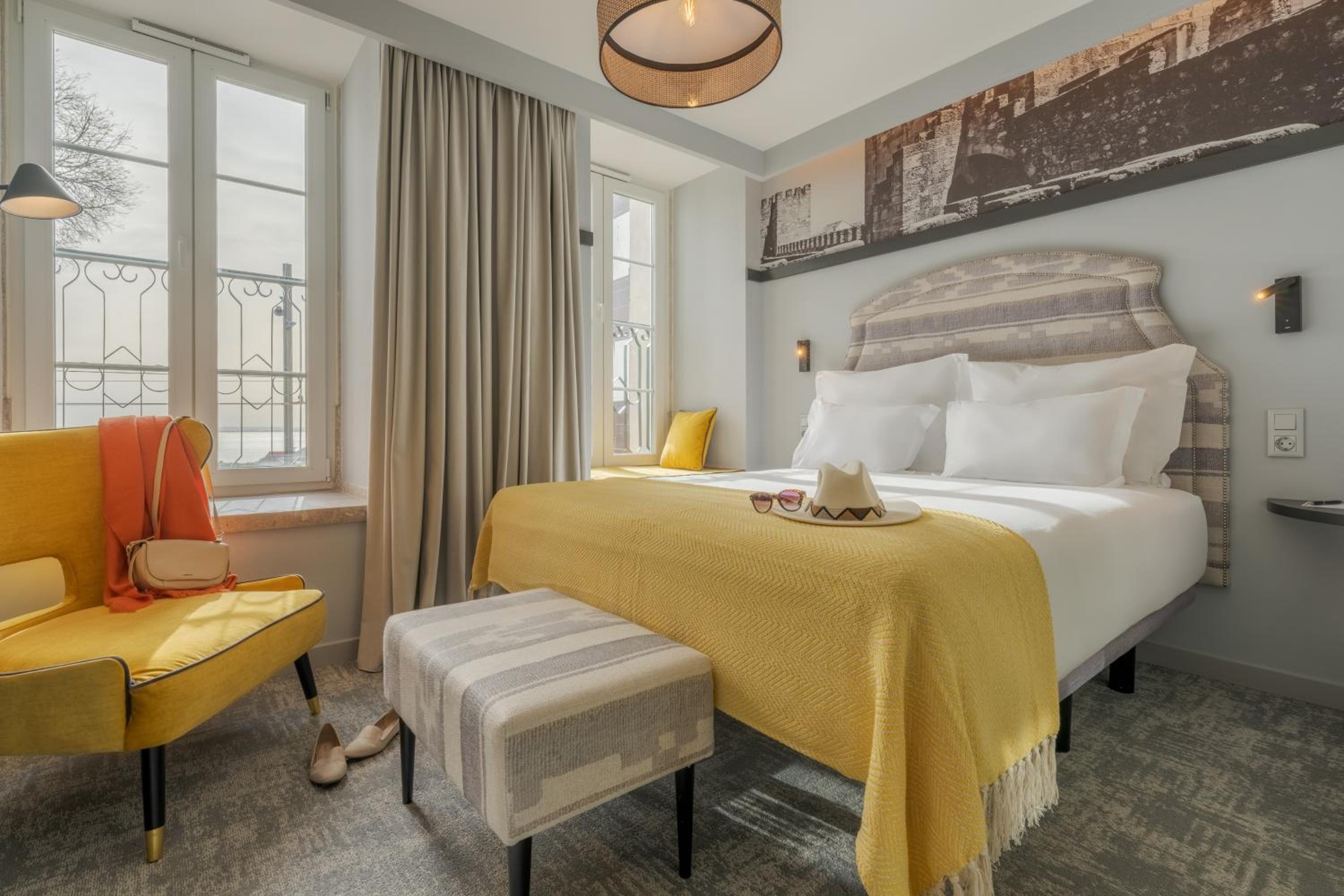 Superior Double Room with River View - Photo 2