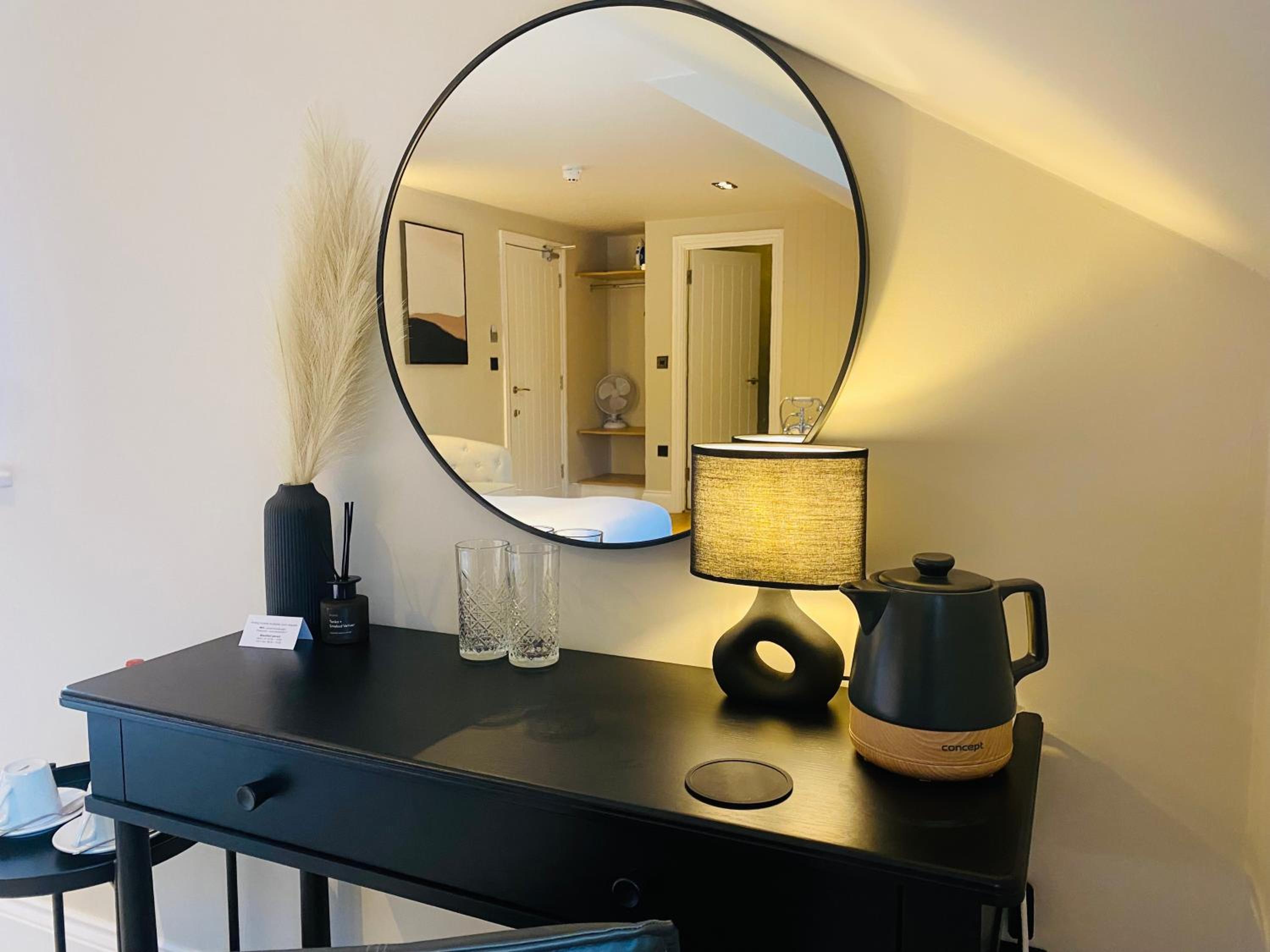 Executive Suite photo 2