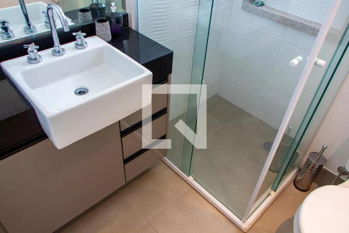 Studio Apartment - Photo 2