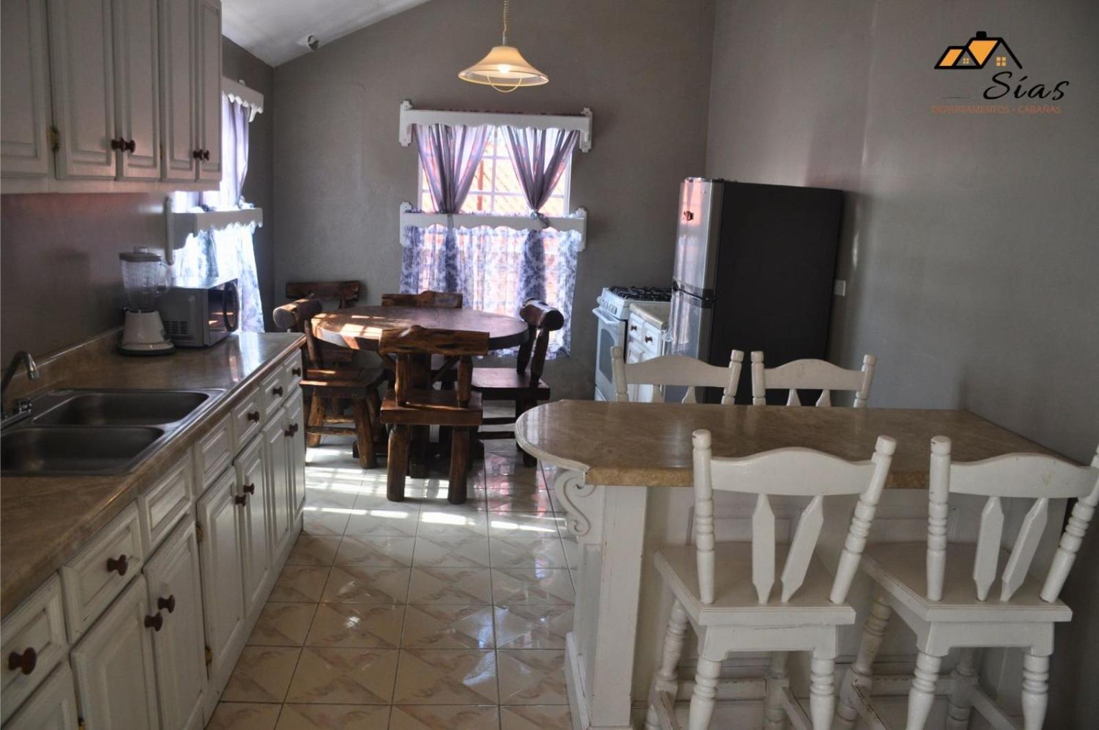 Three-Bedroom Apartment - Photo 9