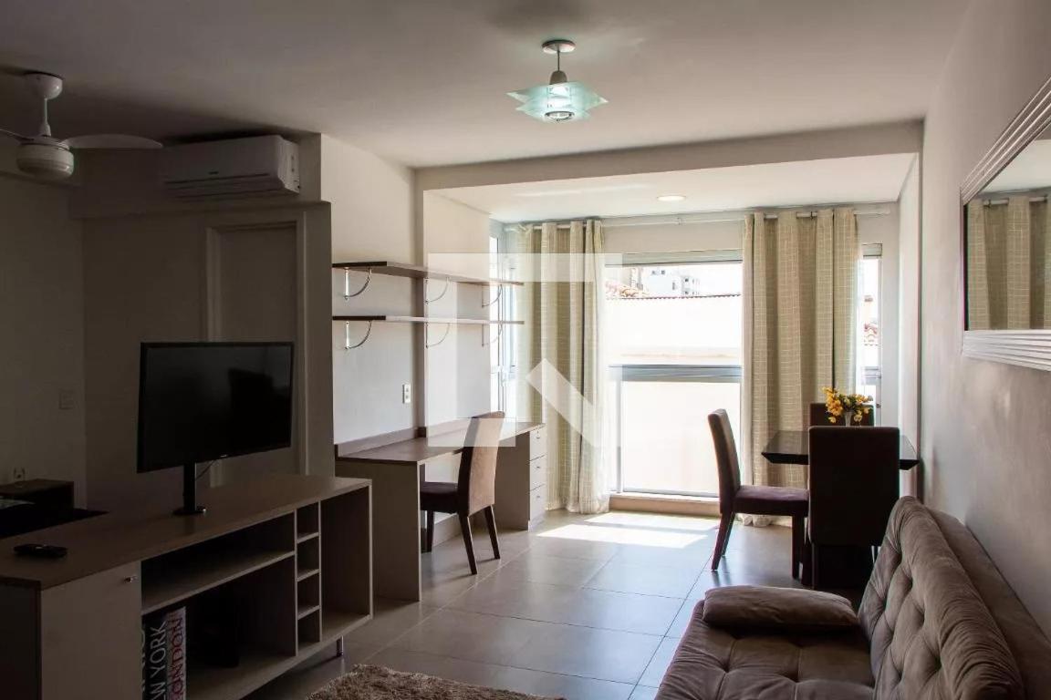 Studio Apartment - Photo 43