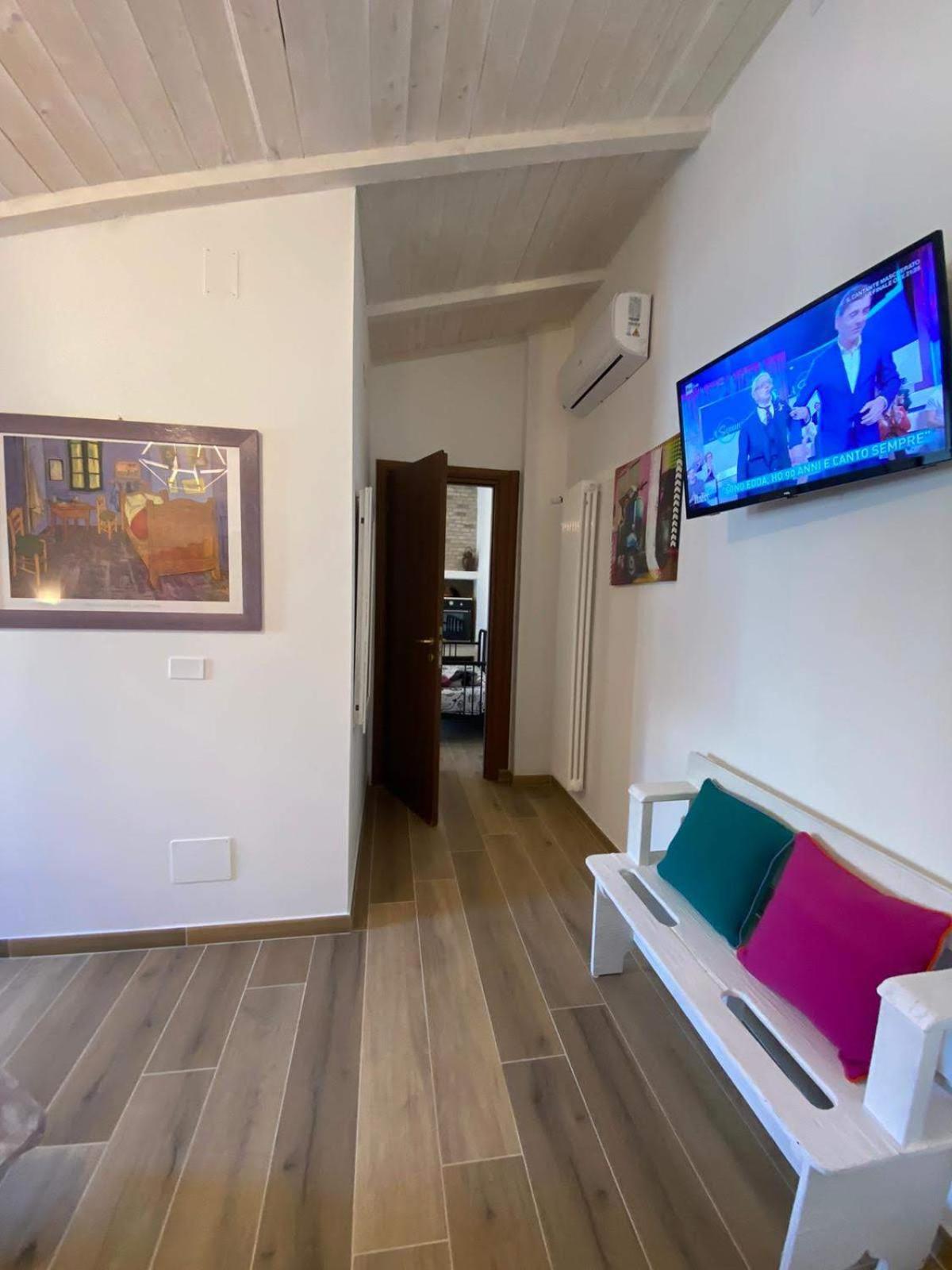 Triple Room with Terrace photo 1