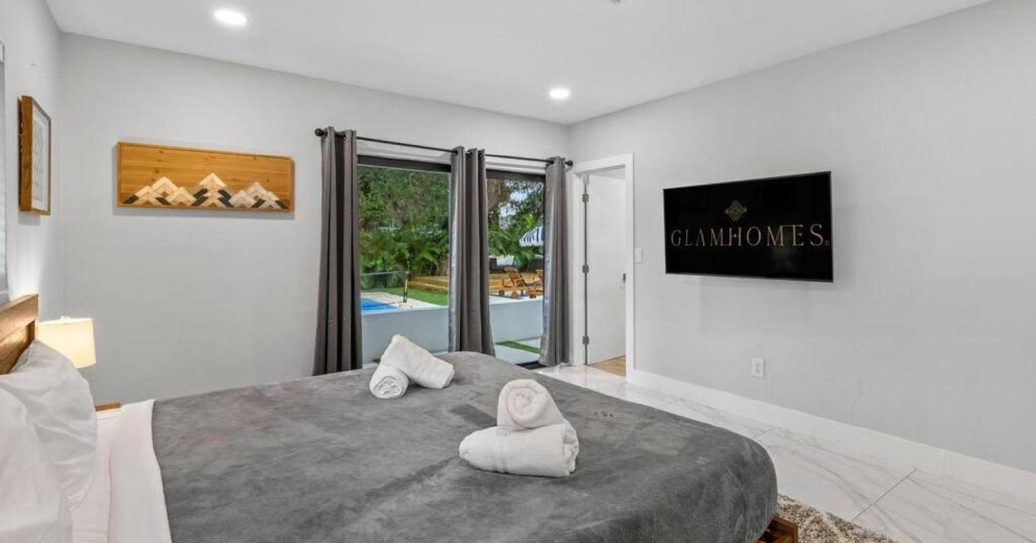Villa photo 3