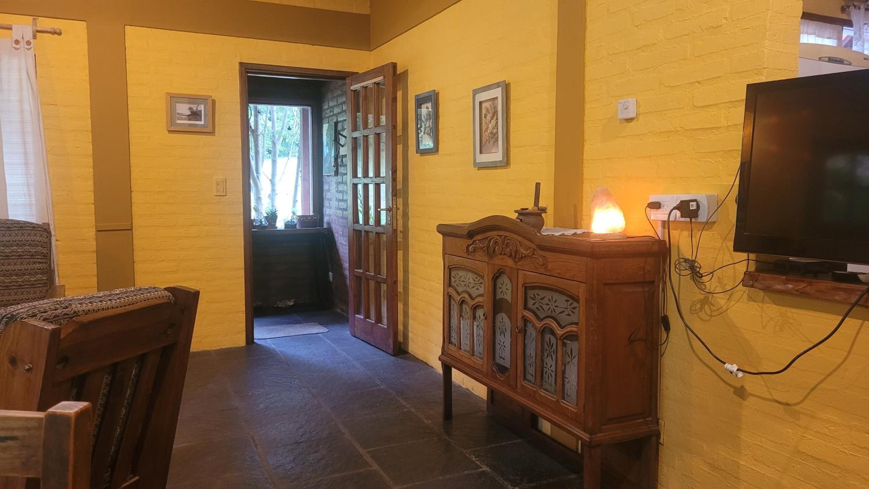 Three-Bedroom Chalet photo 1