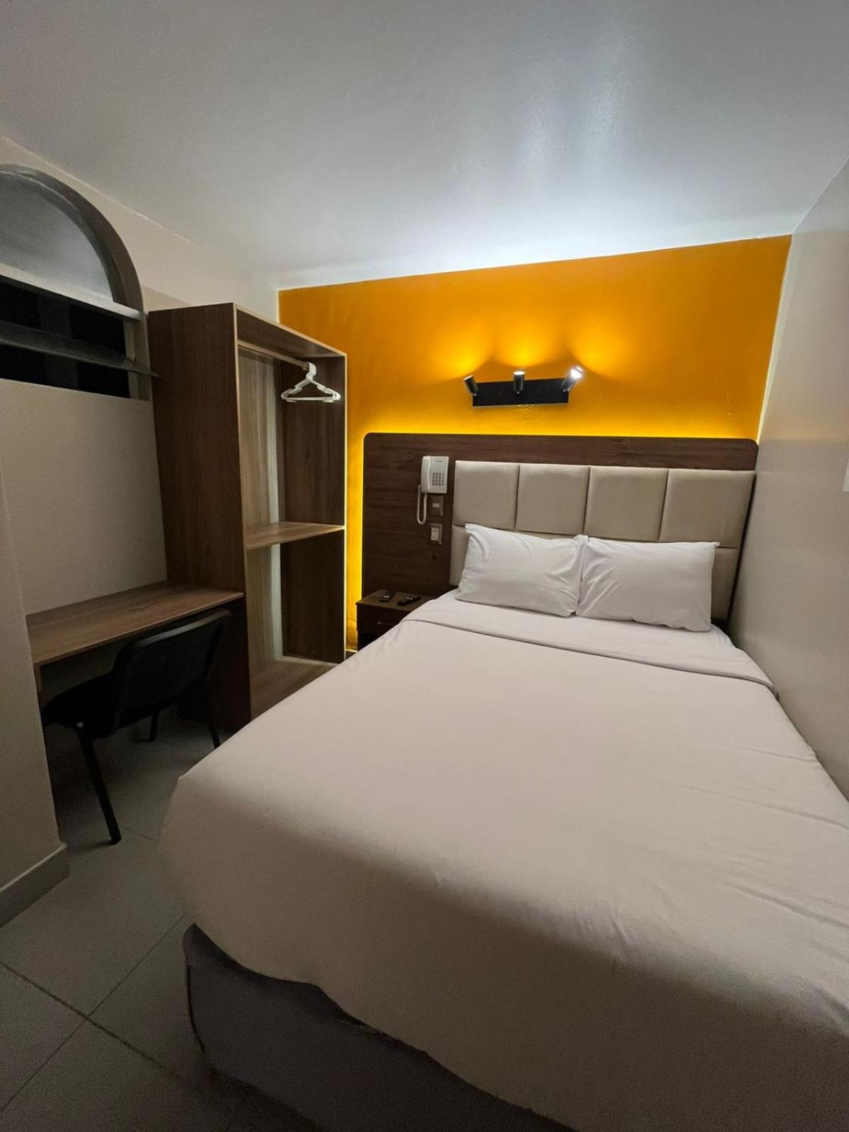 Single Room photo 1