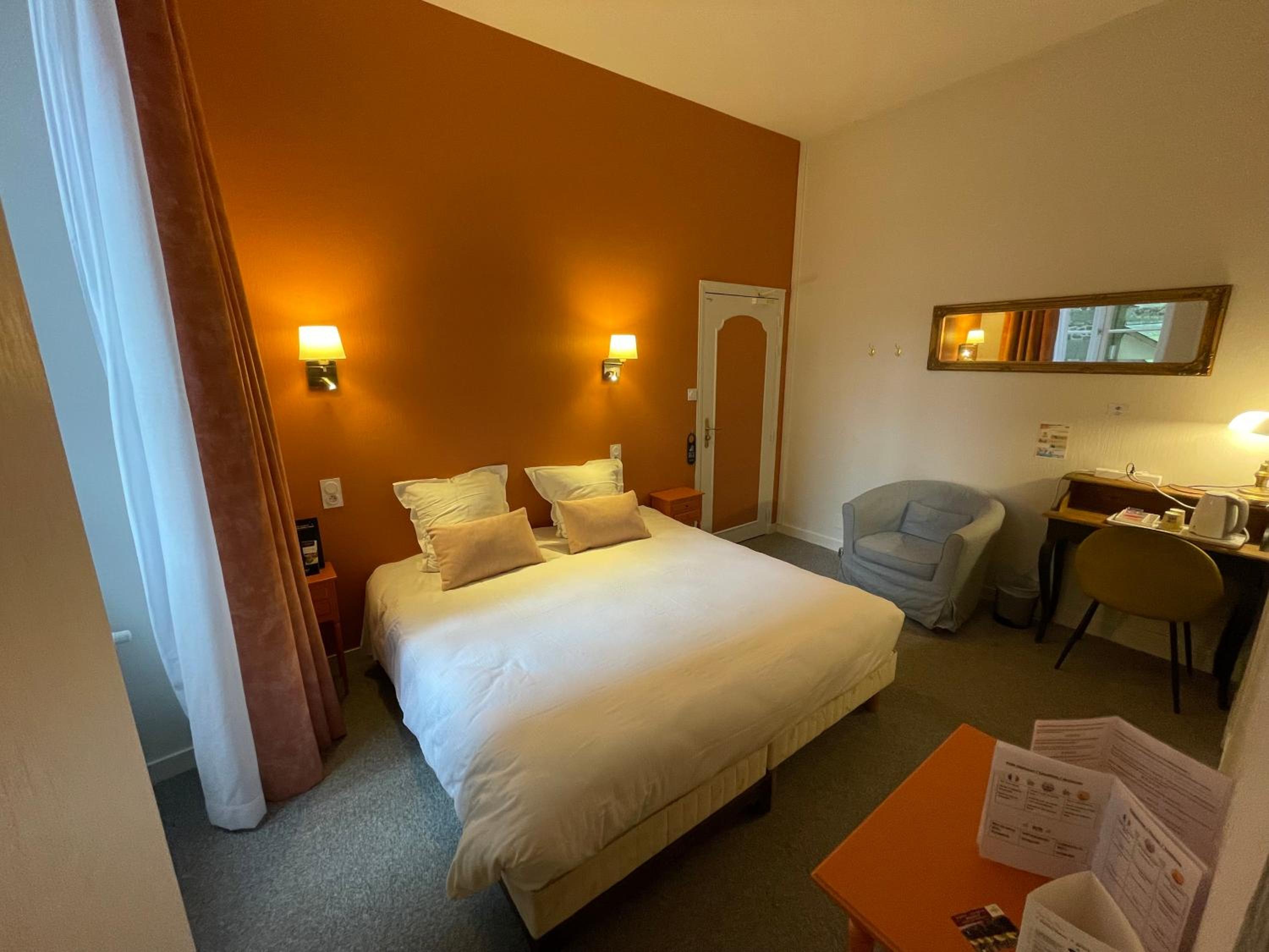 Double Room photo 2