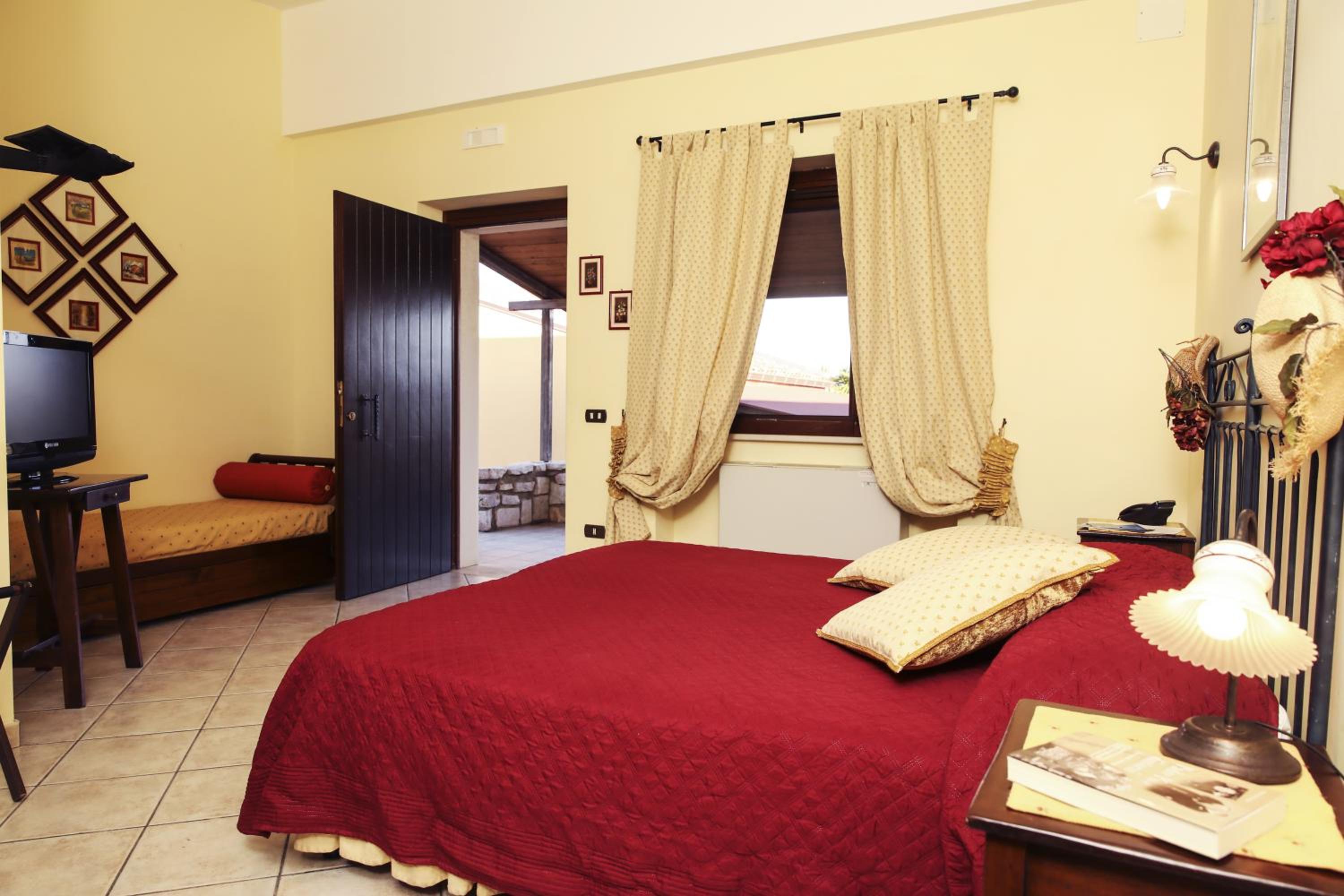 Triple Room - Photo 4