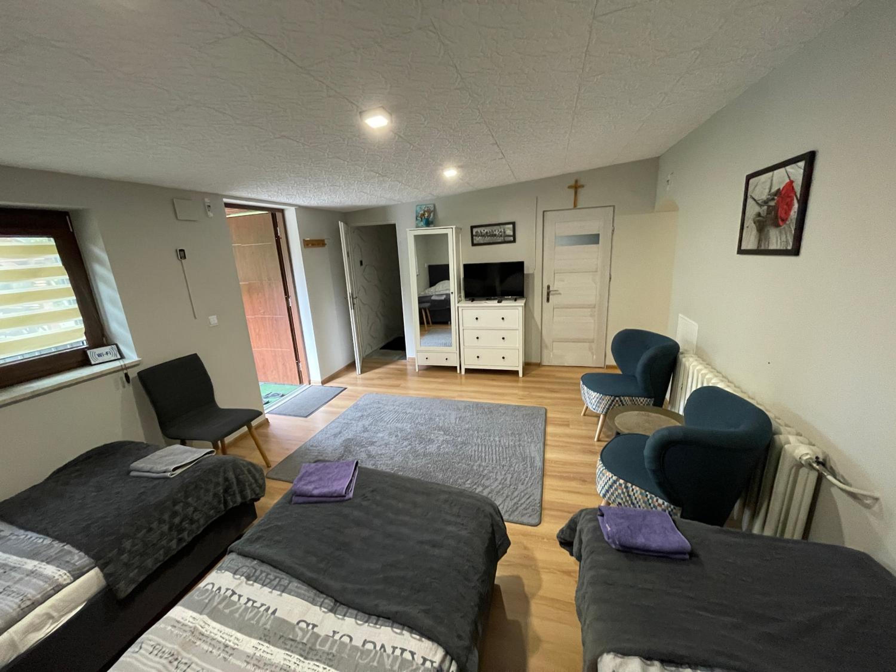 Deluxe Family Room - Photo 16