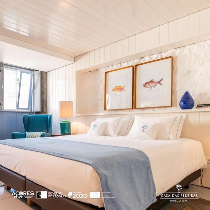Two-Bedroom Apartment with Balcony and Sea View photo 1