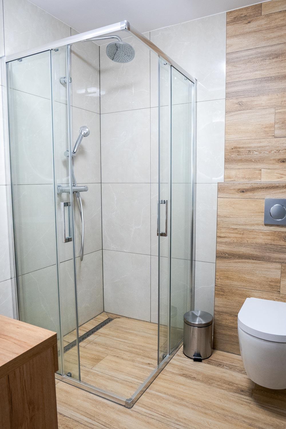 Apartmán B0 suterén s 2 malými oknami
