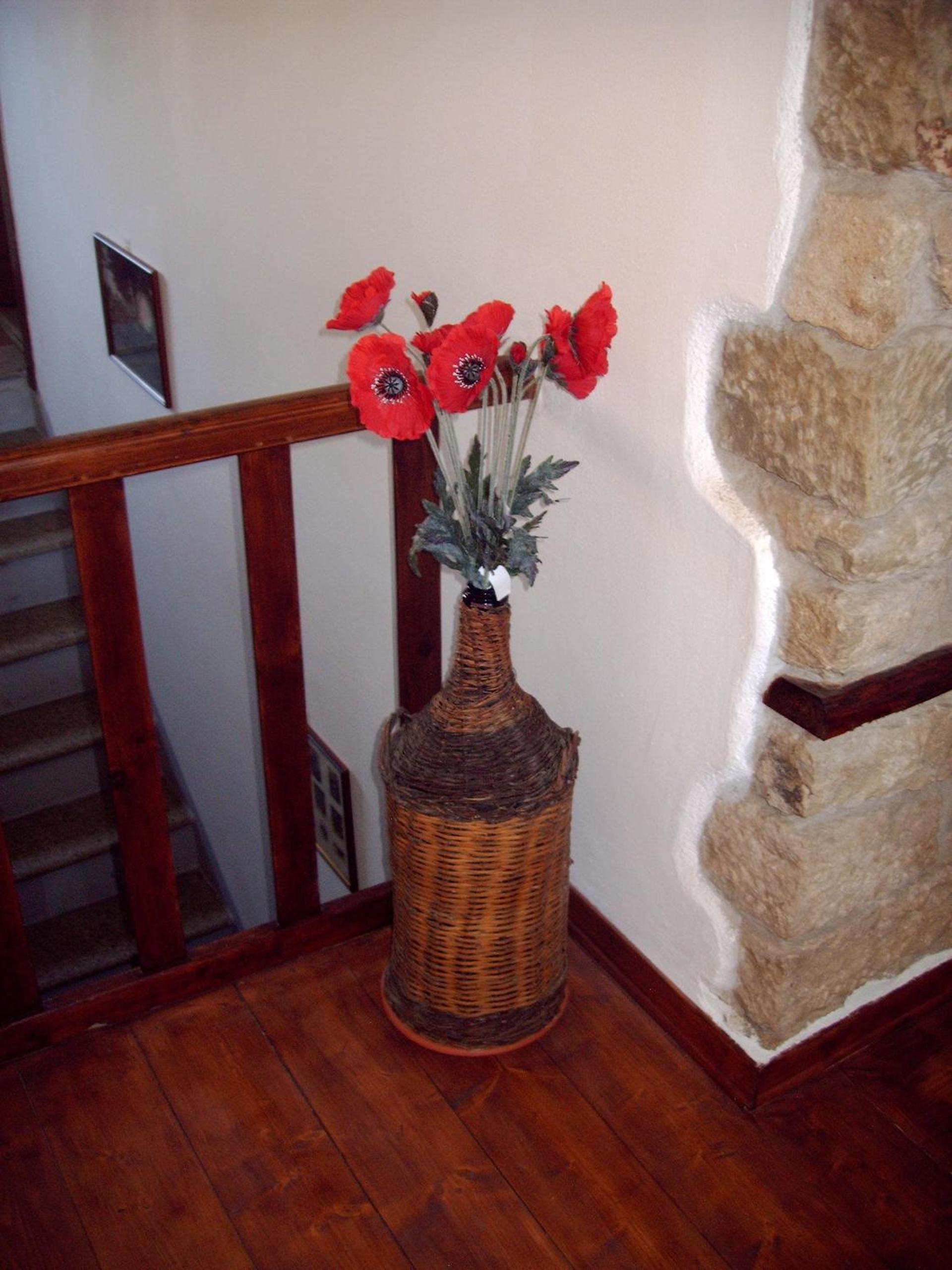 Single Room With Private Bathroom photo 2