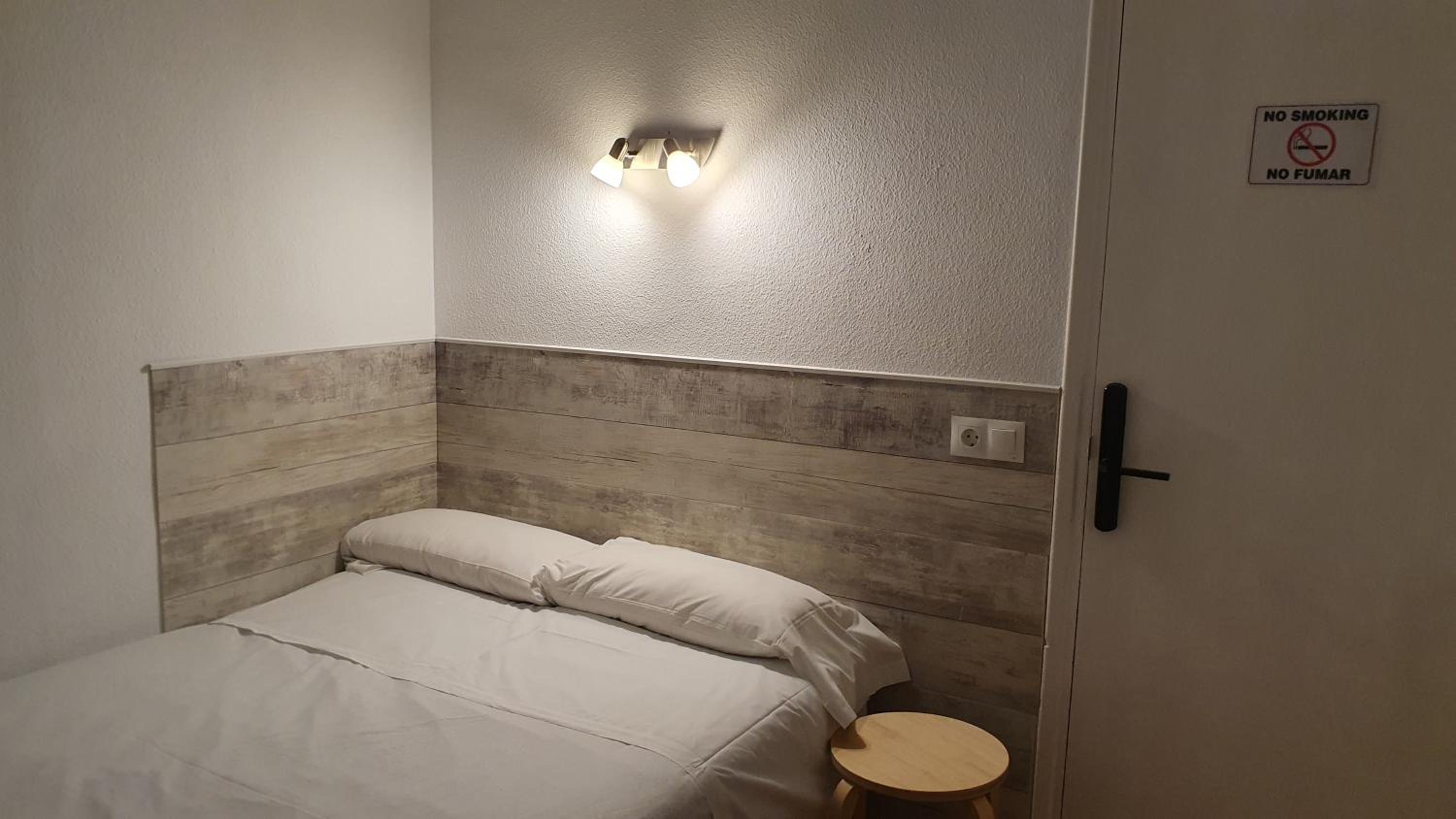 Habitación individual con baño privado