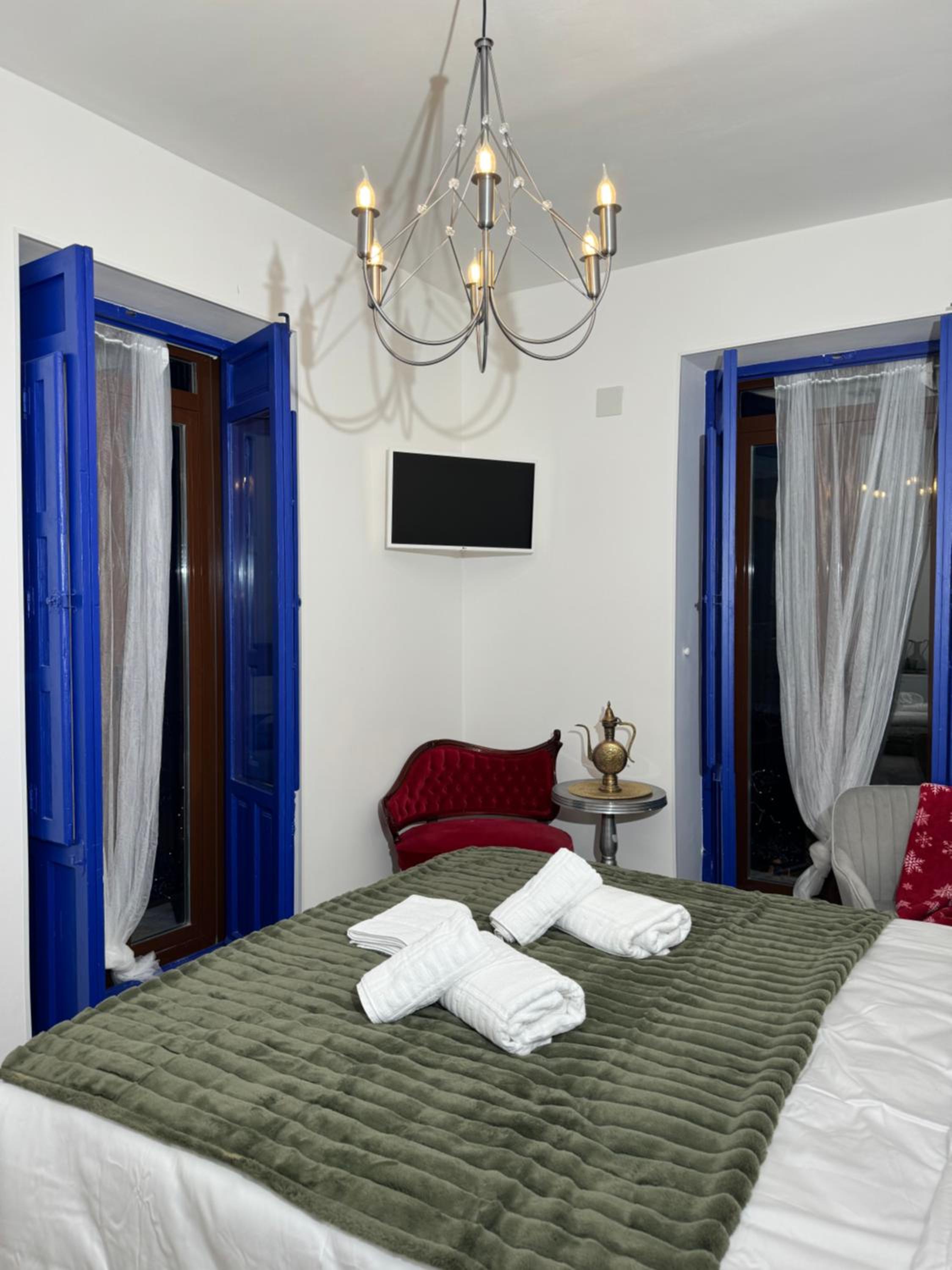 Habitación Doble con Baño Compartido