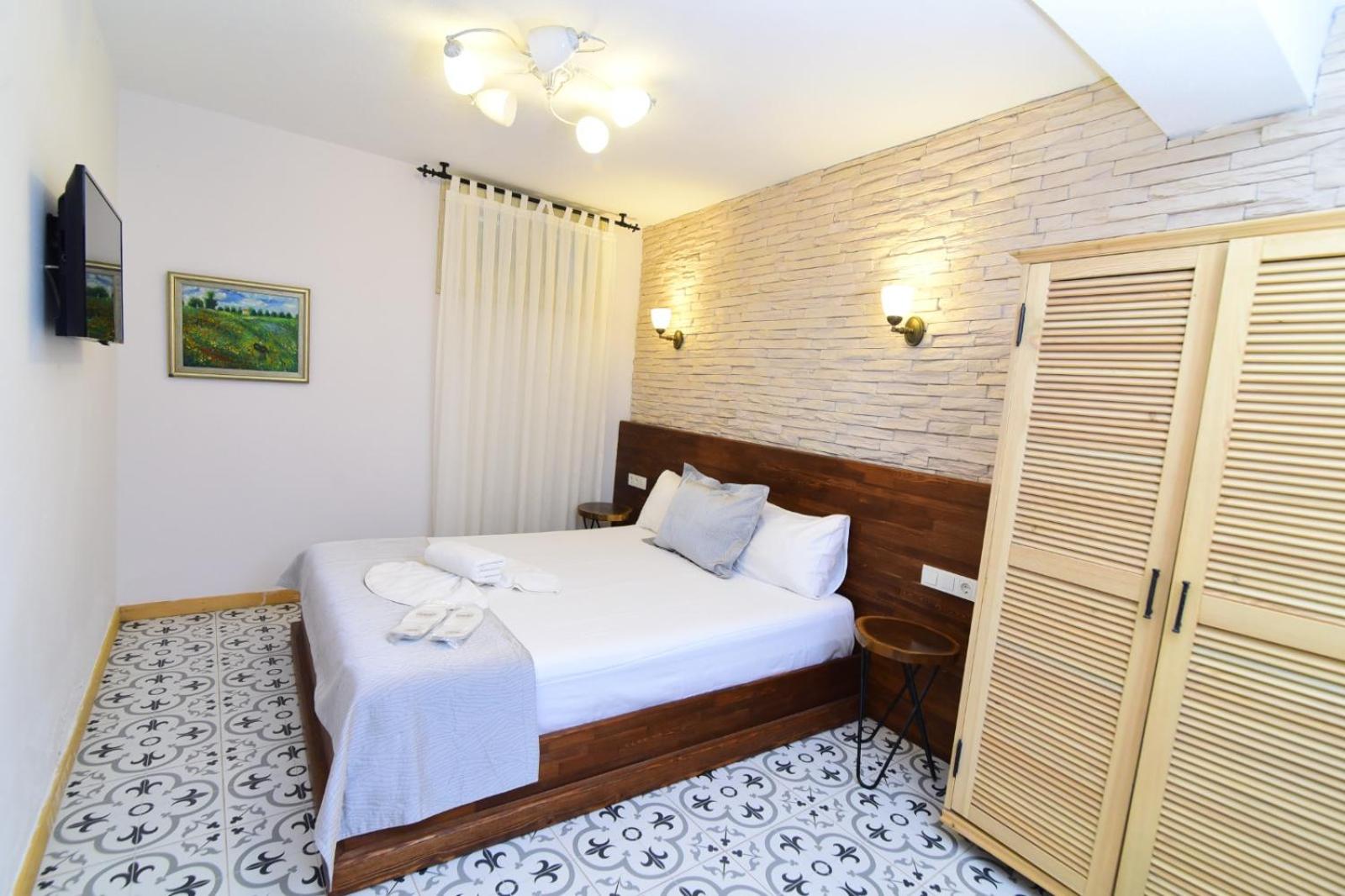 Deluxe Room - Photo 1
