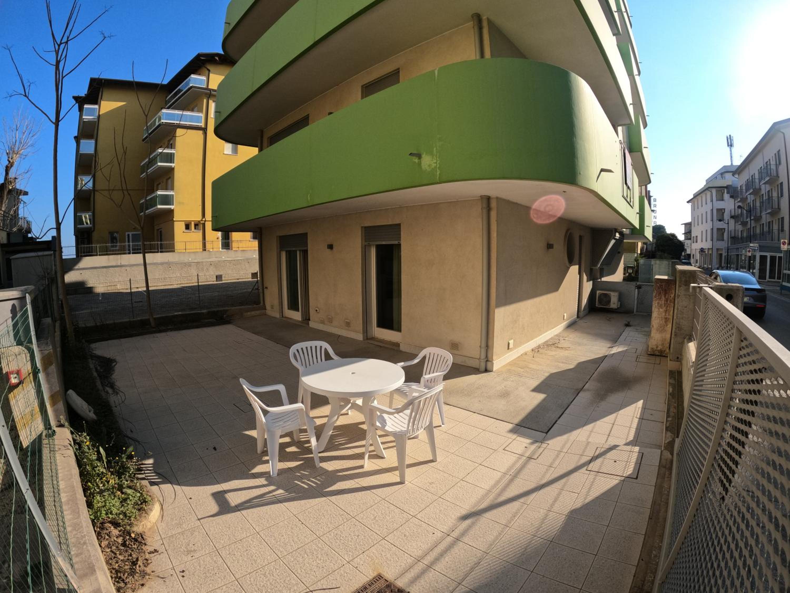Apartment - Ground Floor - Photo 5