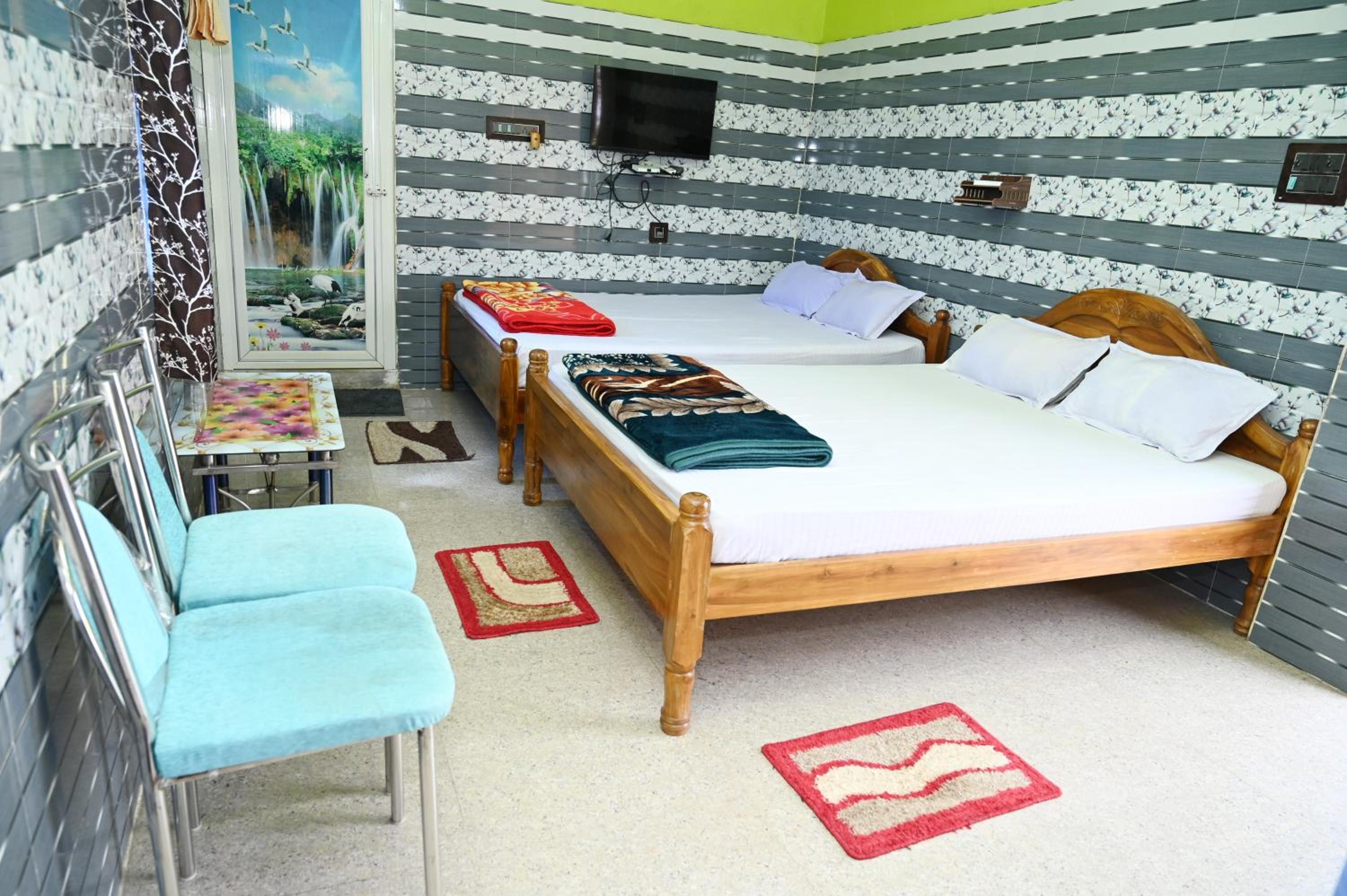 Duplex Quadruple Room - Photo 19