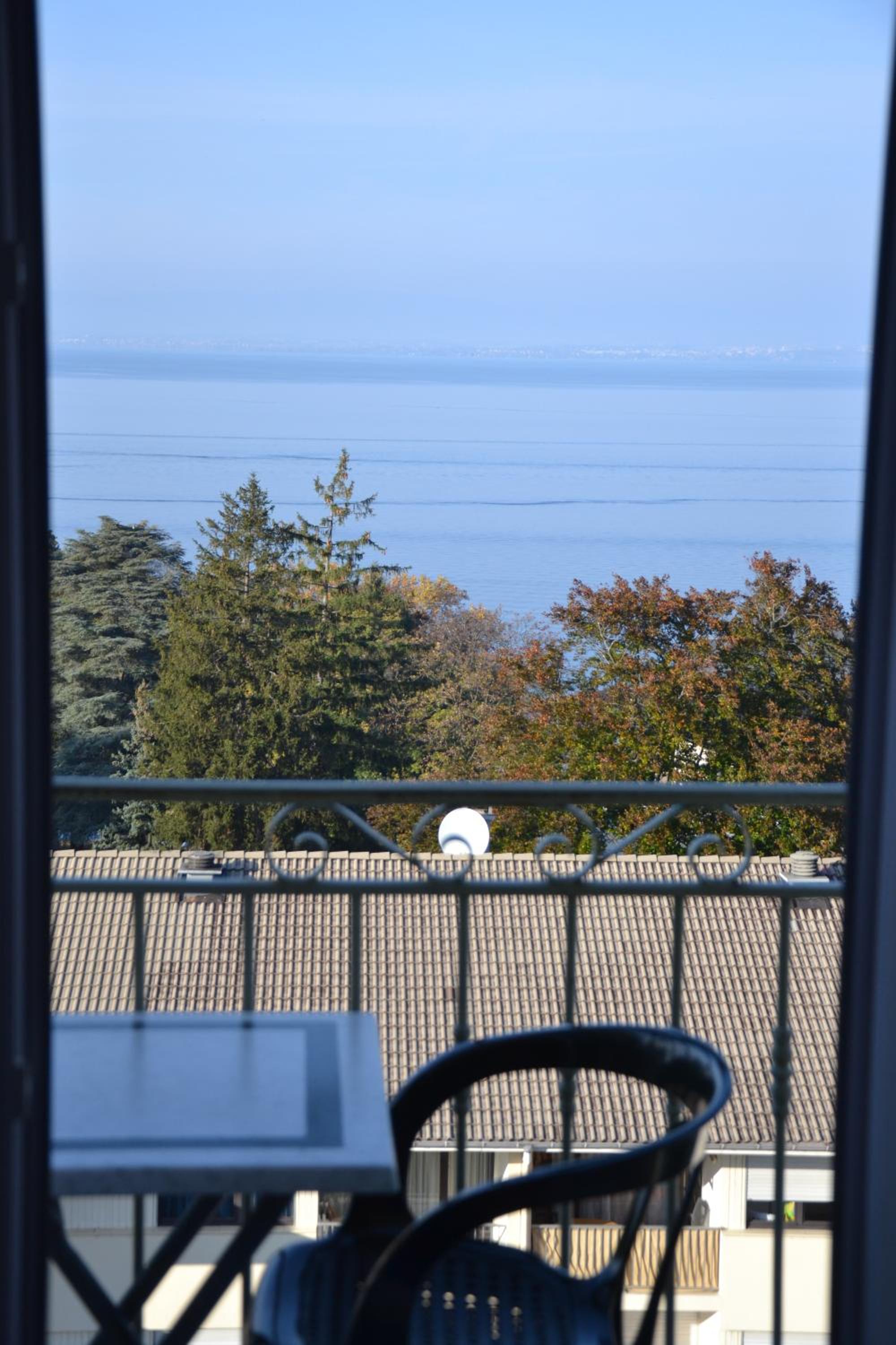 Triple Room with Lake View photo 3