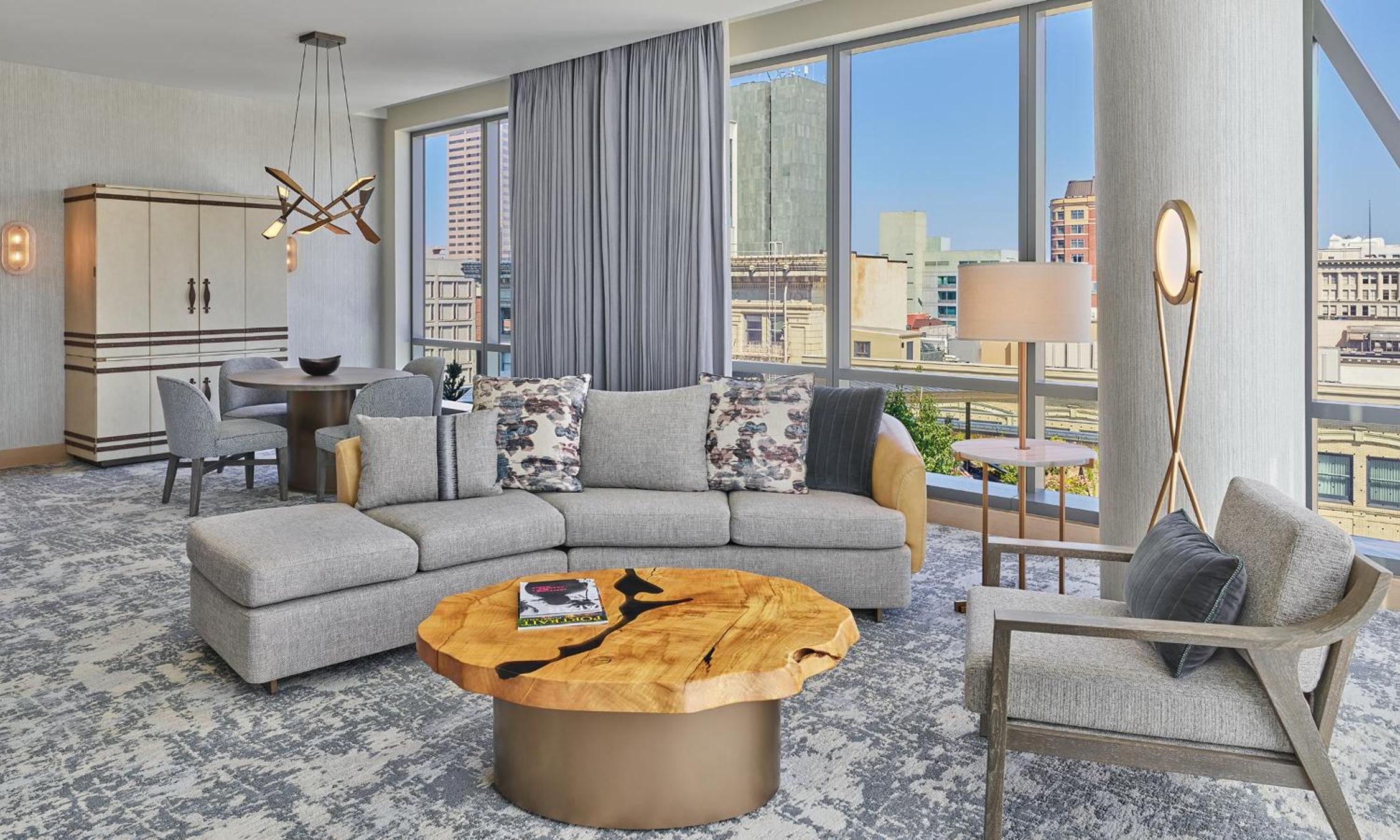 One-Bedroom Executive King Suite - Photo 1