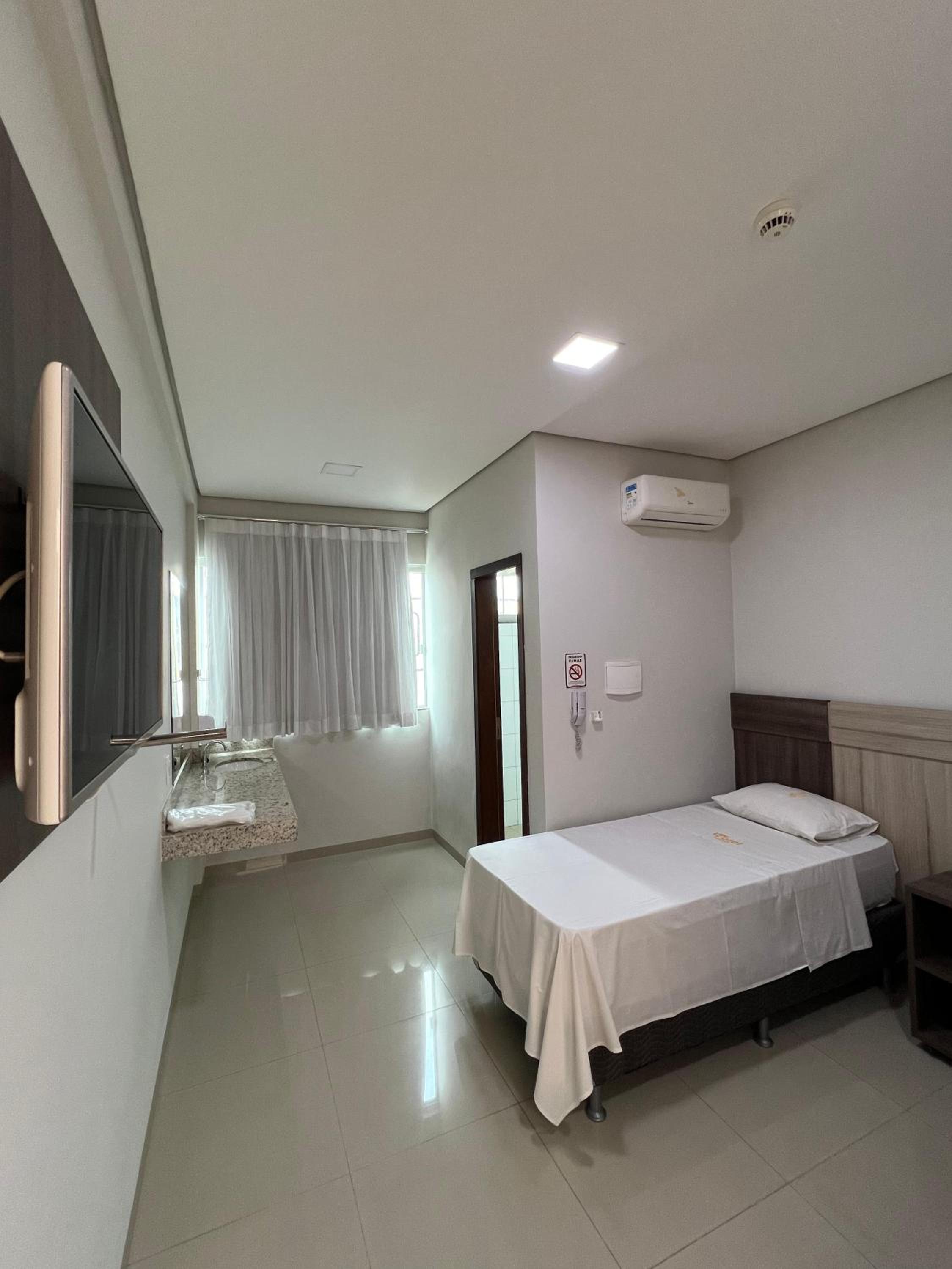 Single Room with Private Bathroom