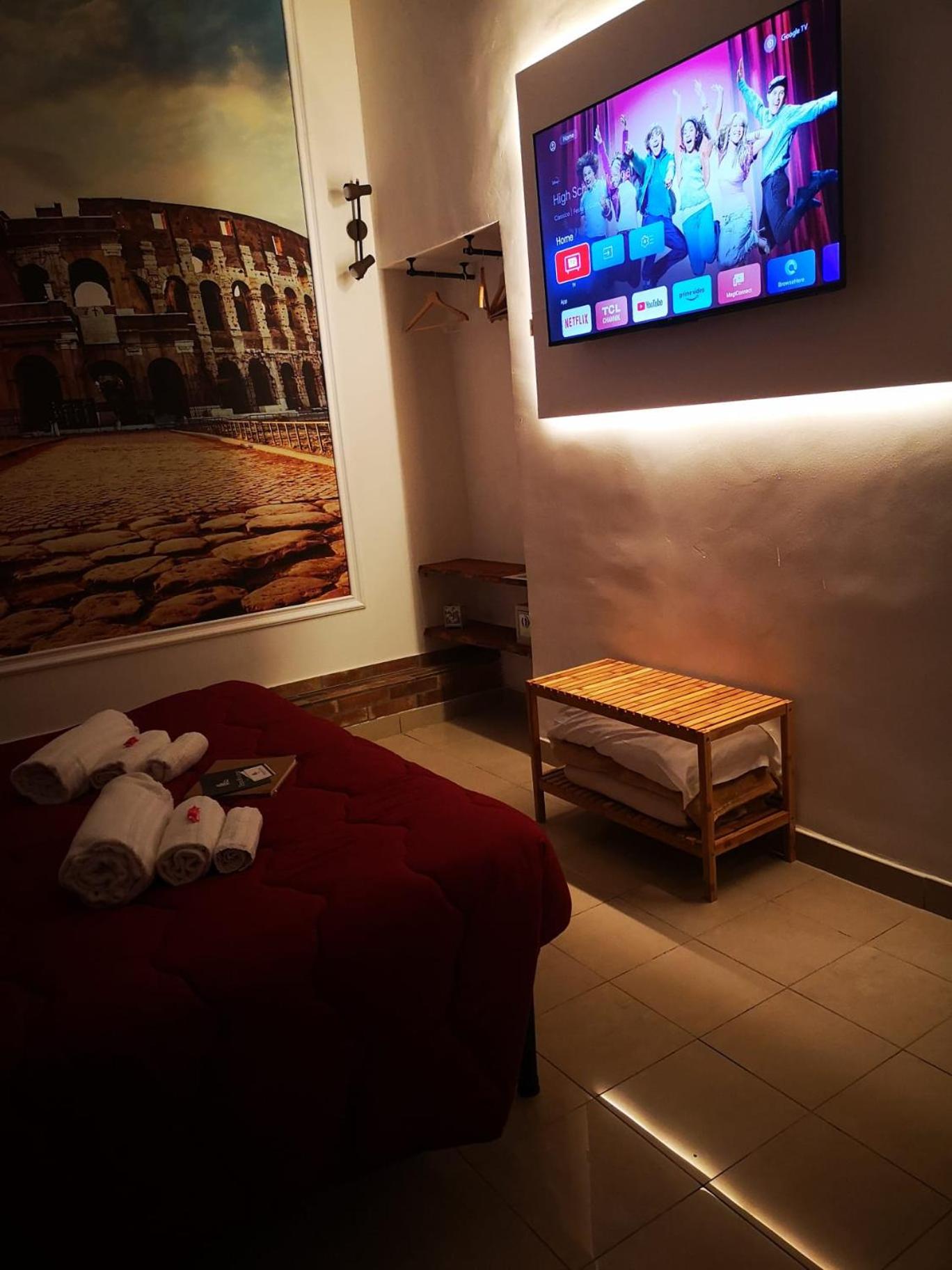 Triple Room with Private Bathroom photo 2
