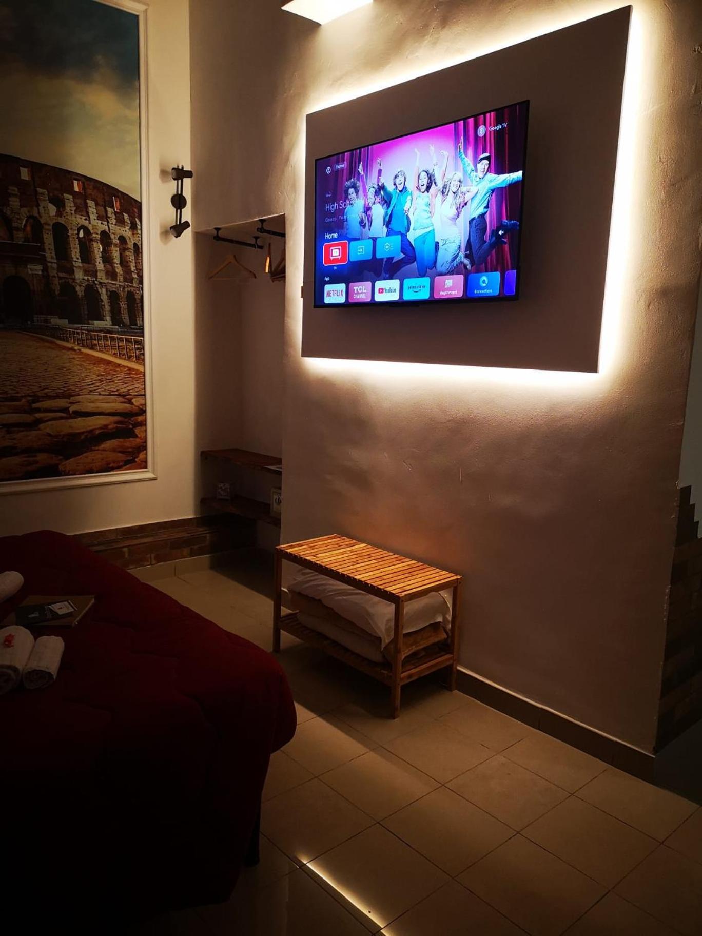 Triple Room with Private Bathroom photo 3