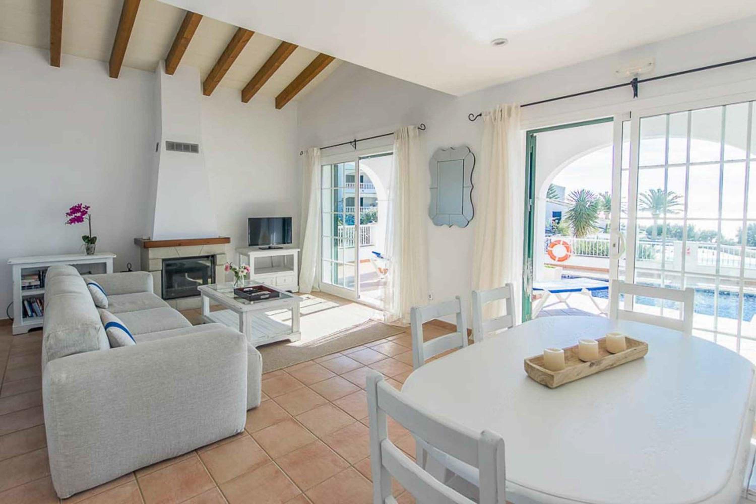 Villa de Cuatro Habitaciones