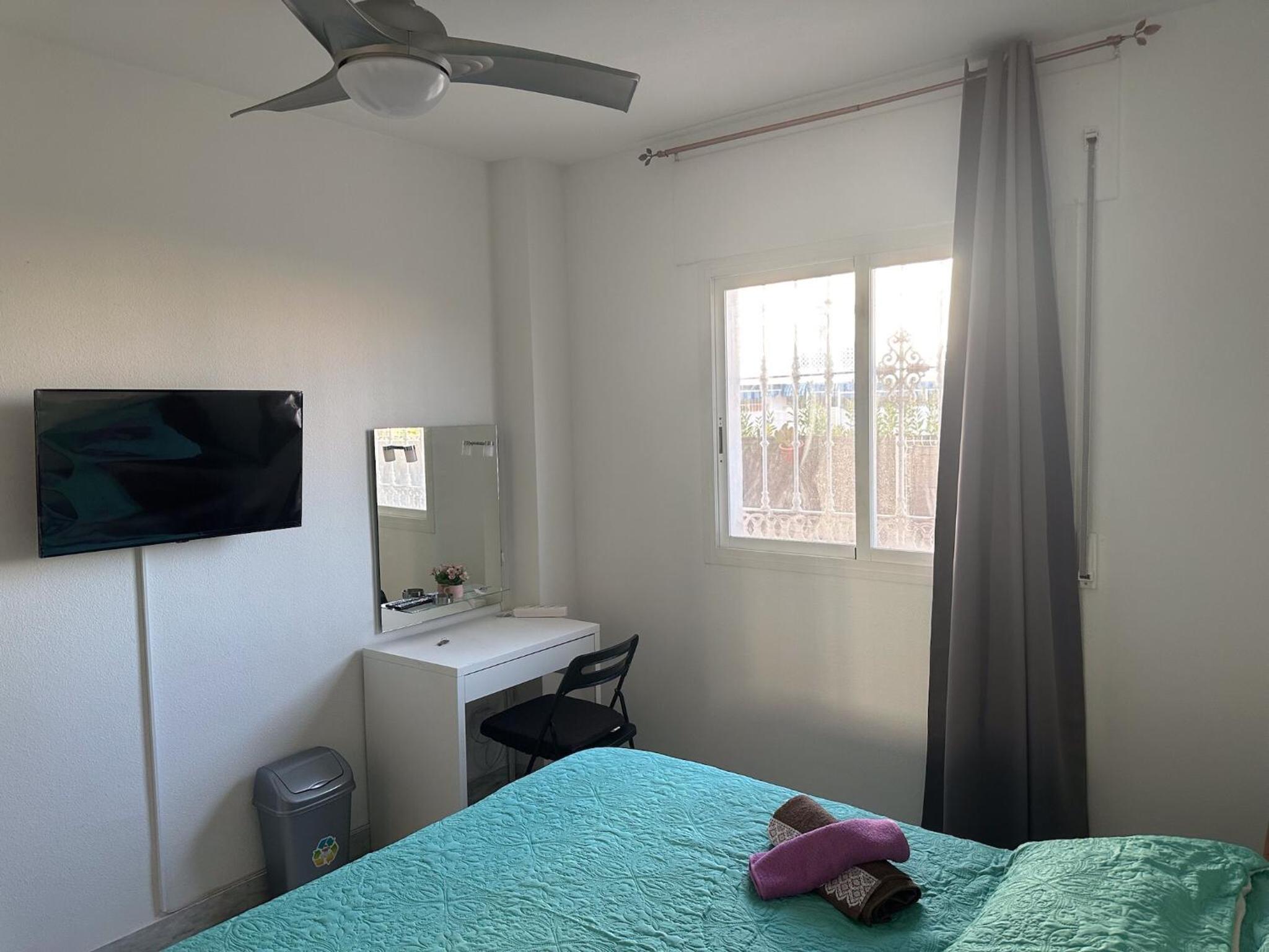 Habitación Doble Estándar con Baño Compartido