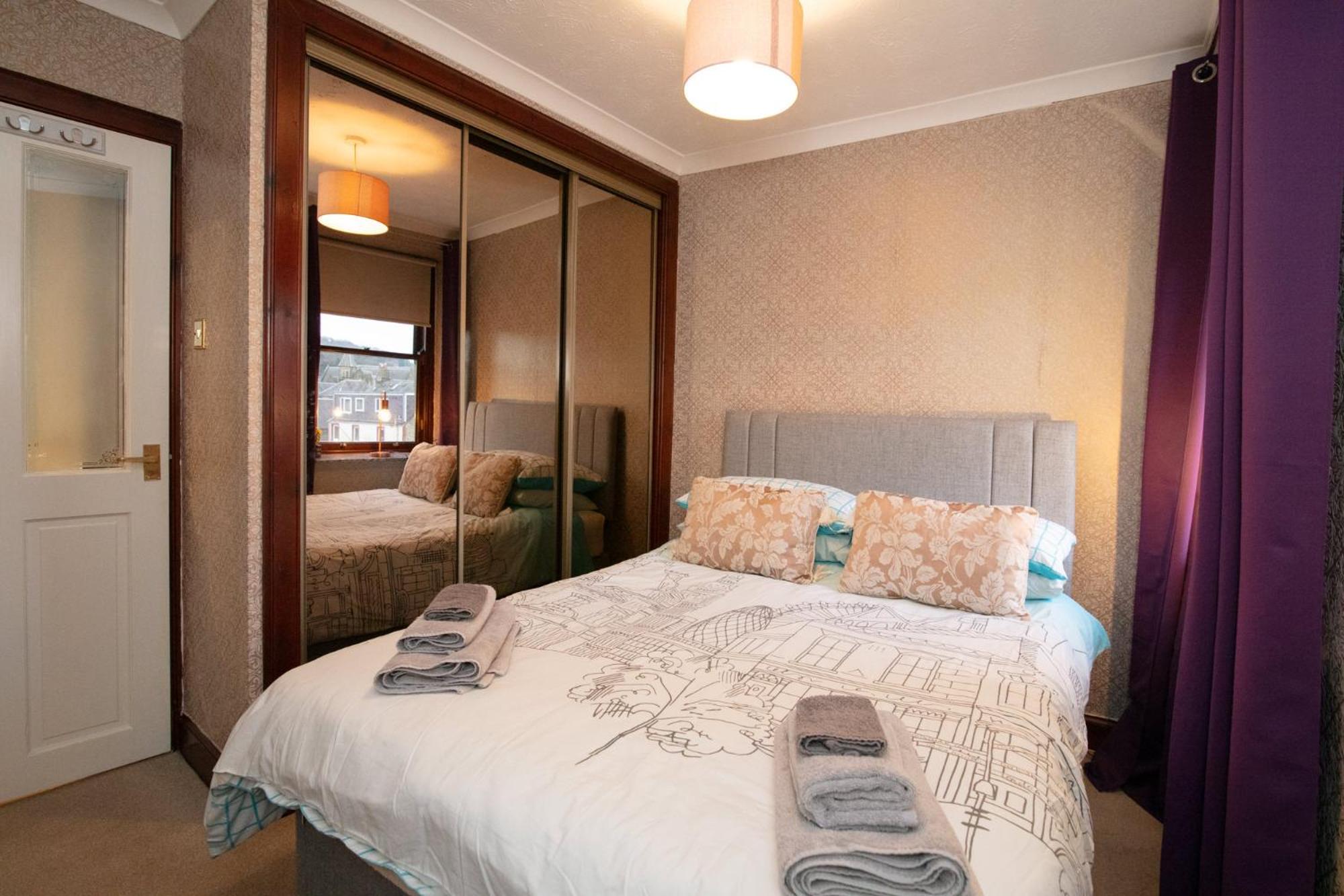 One-Bedroom Apartment - Photo 17