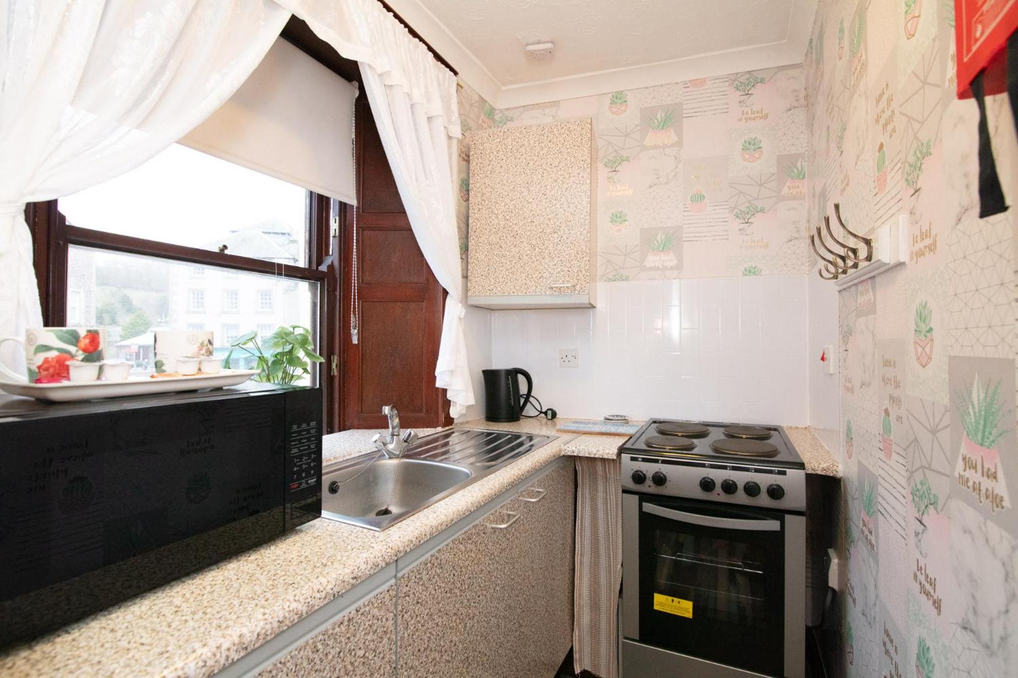 One-Bedroom Apartment - Photo 18