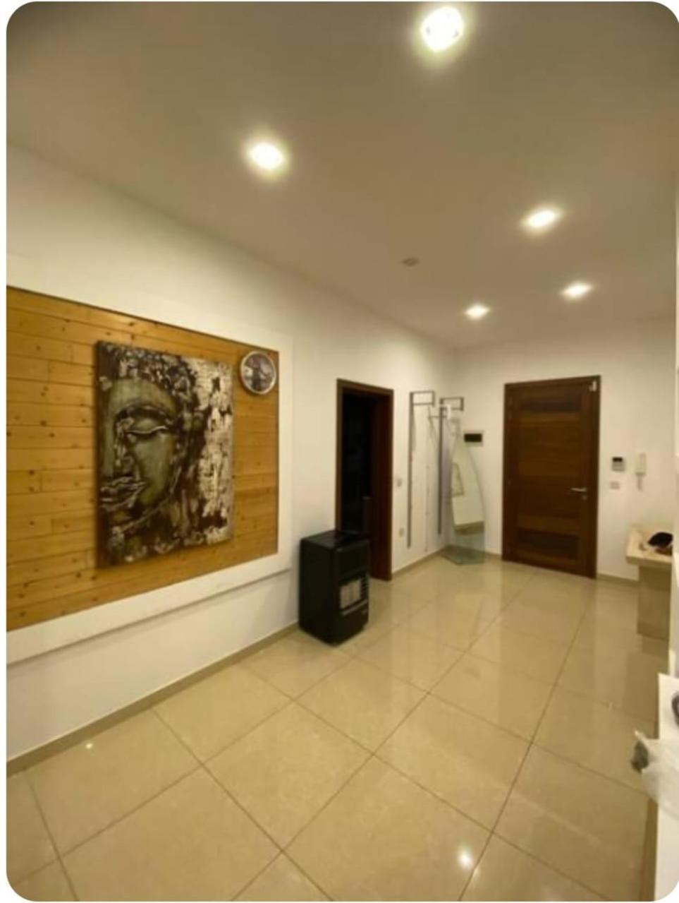 Double Room with Shared Bathroom photo 3