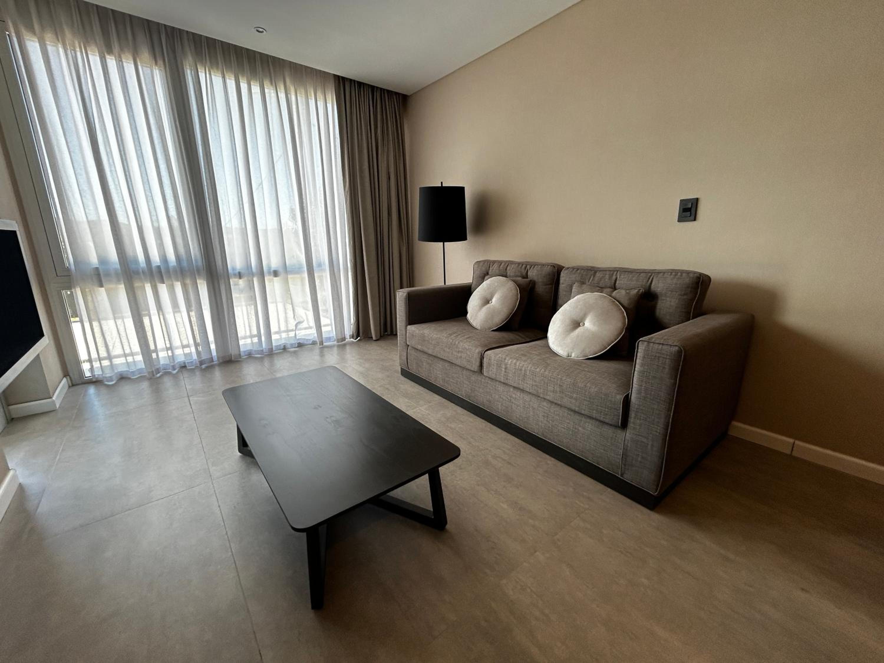 Deluxe King Room photo 2