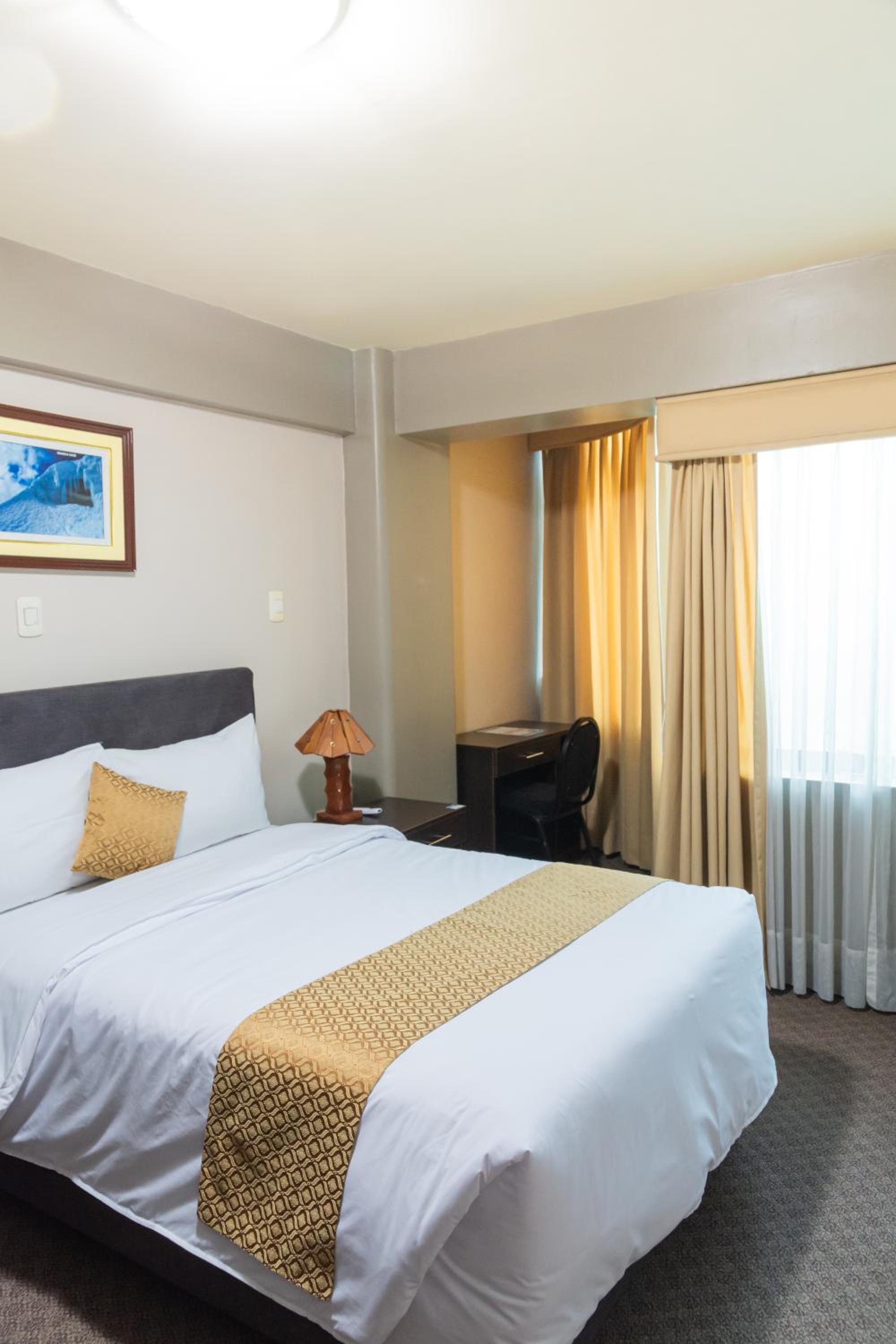 Superior Queen Room