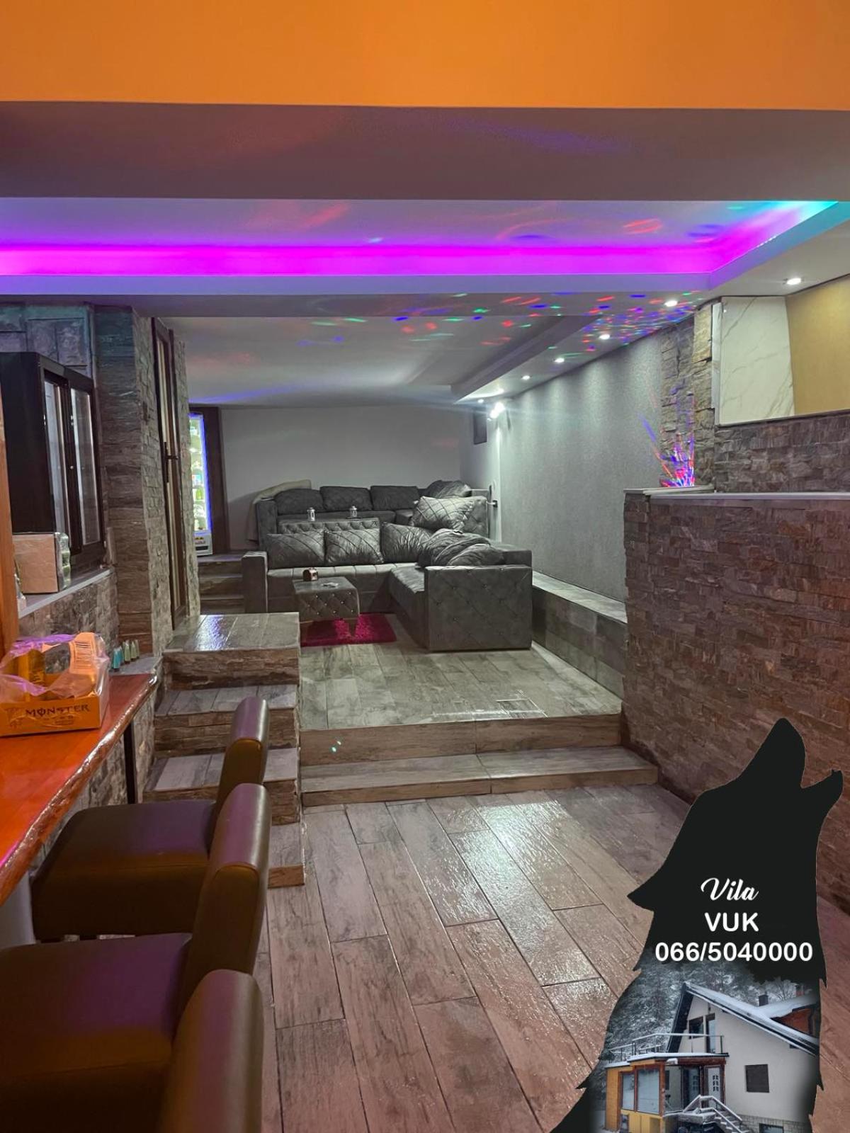 Three-Bedroom Villa photo 2