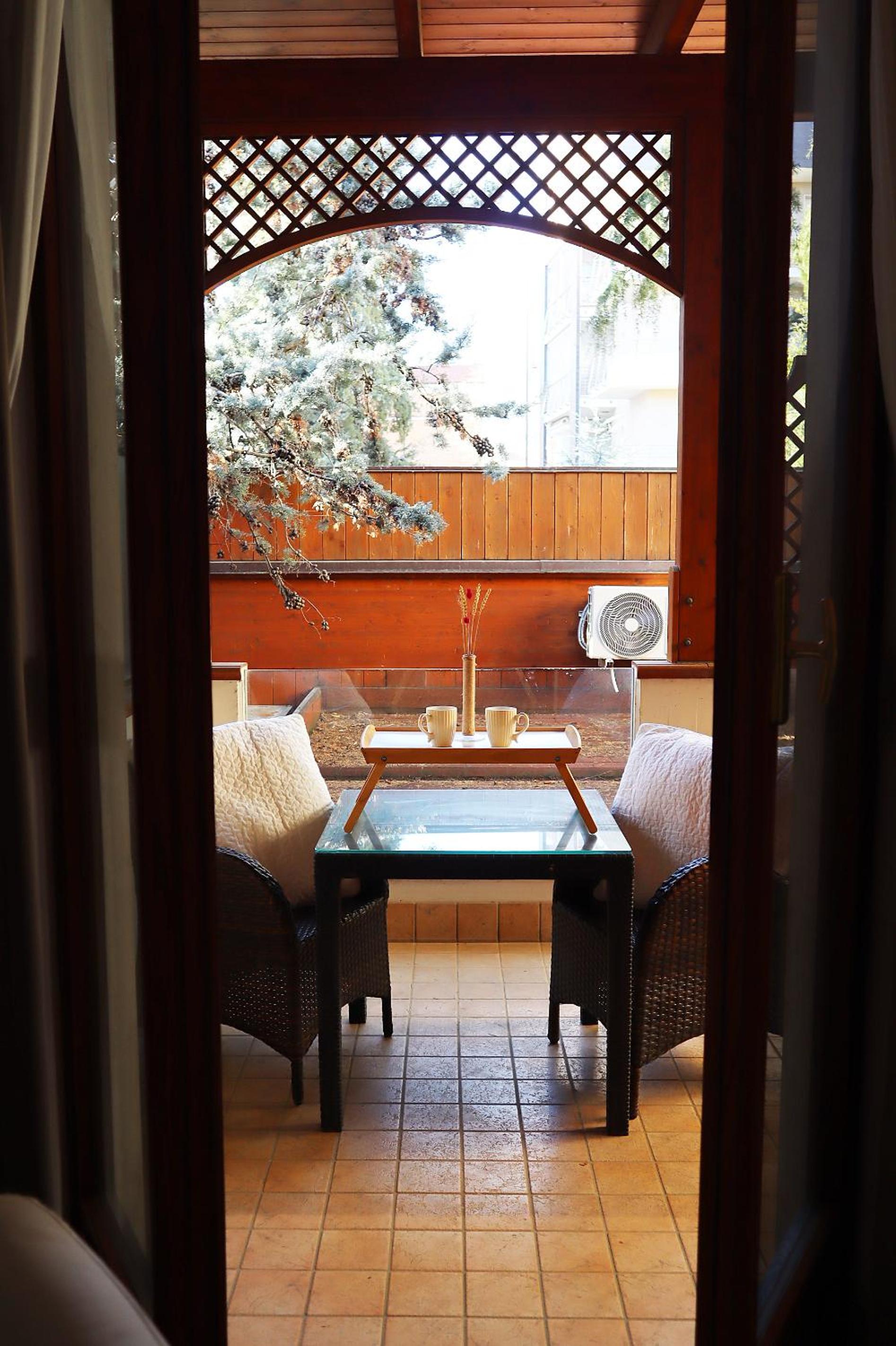 Twin Room with Terrace - Photo 7