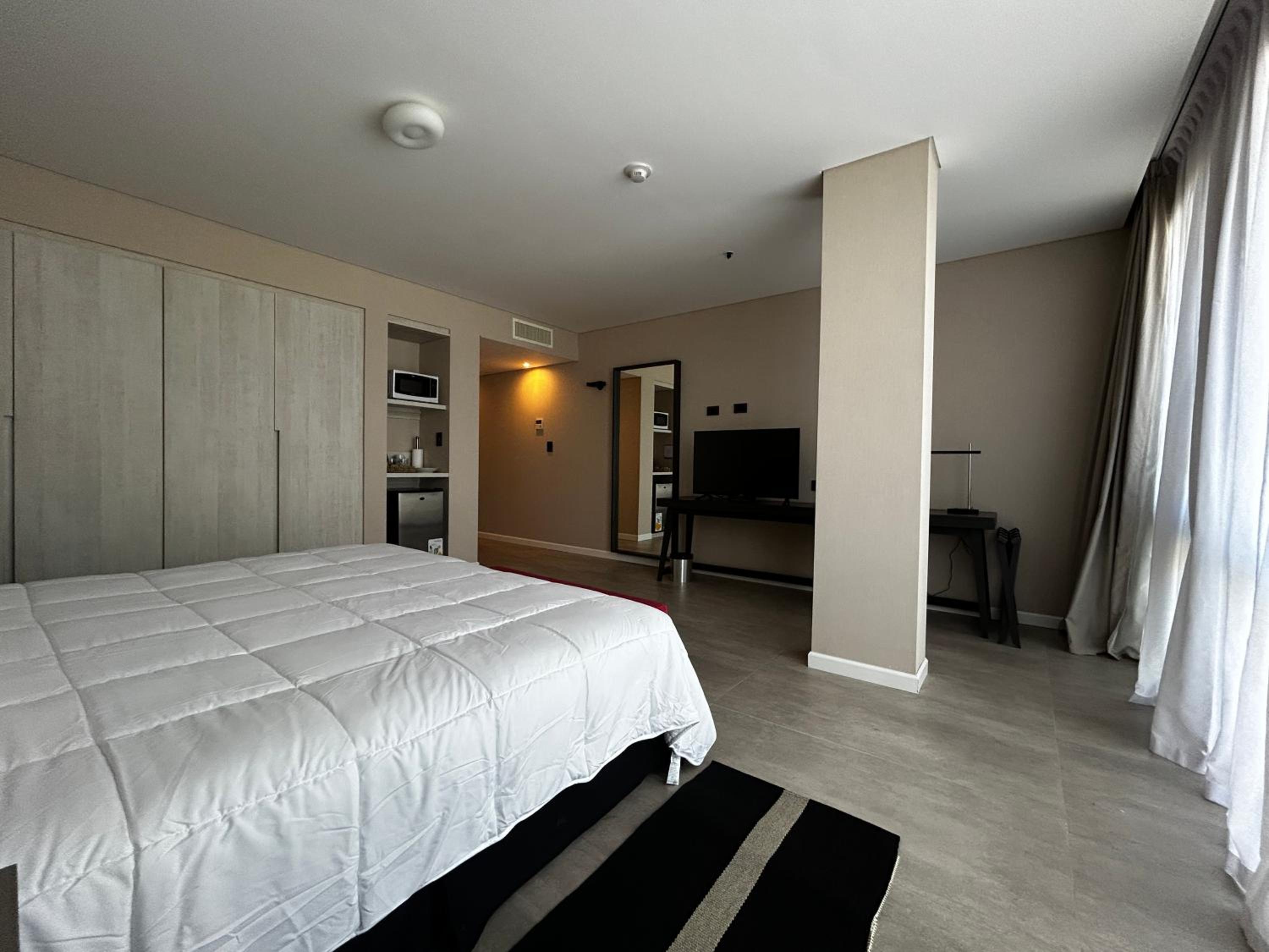 Large Twin Room photo 3