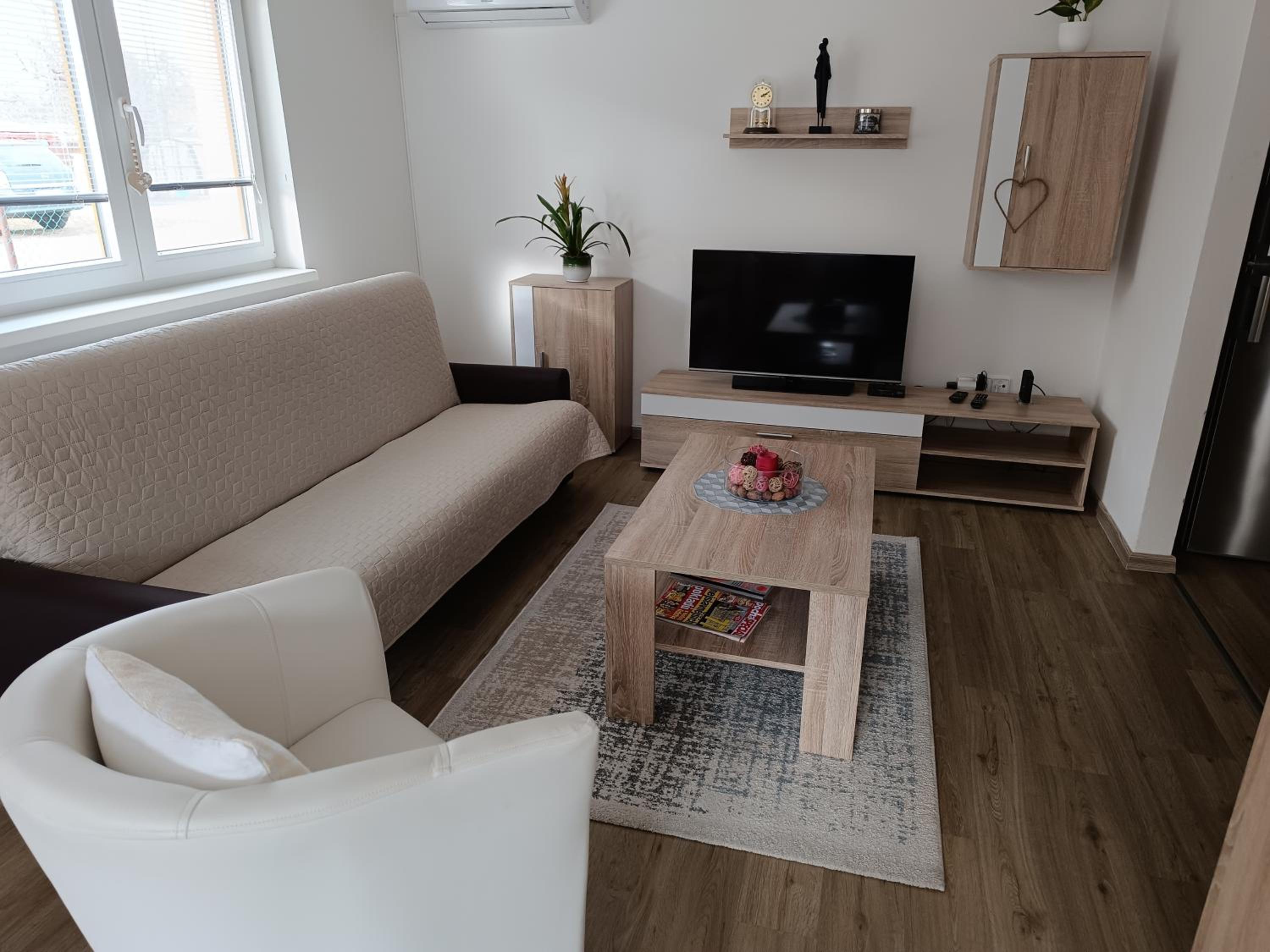 Apartment - Ground Floor photo 1
