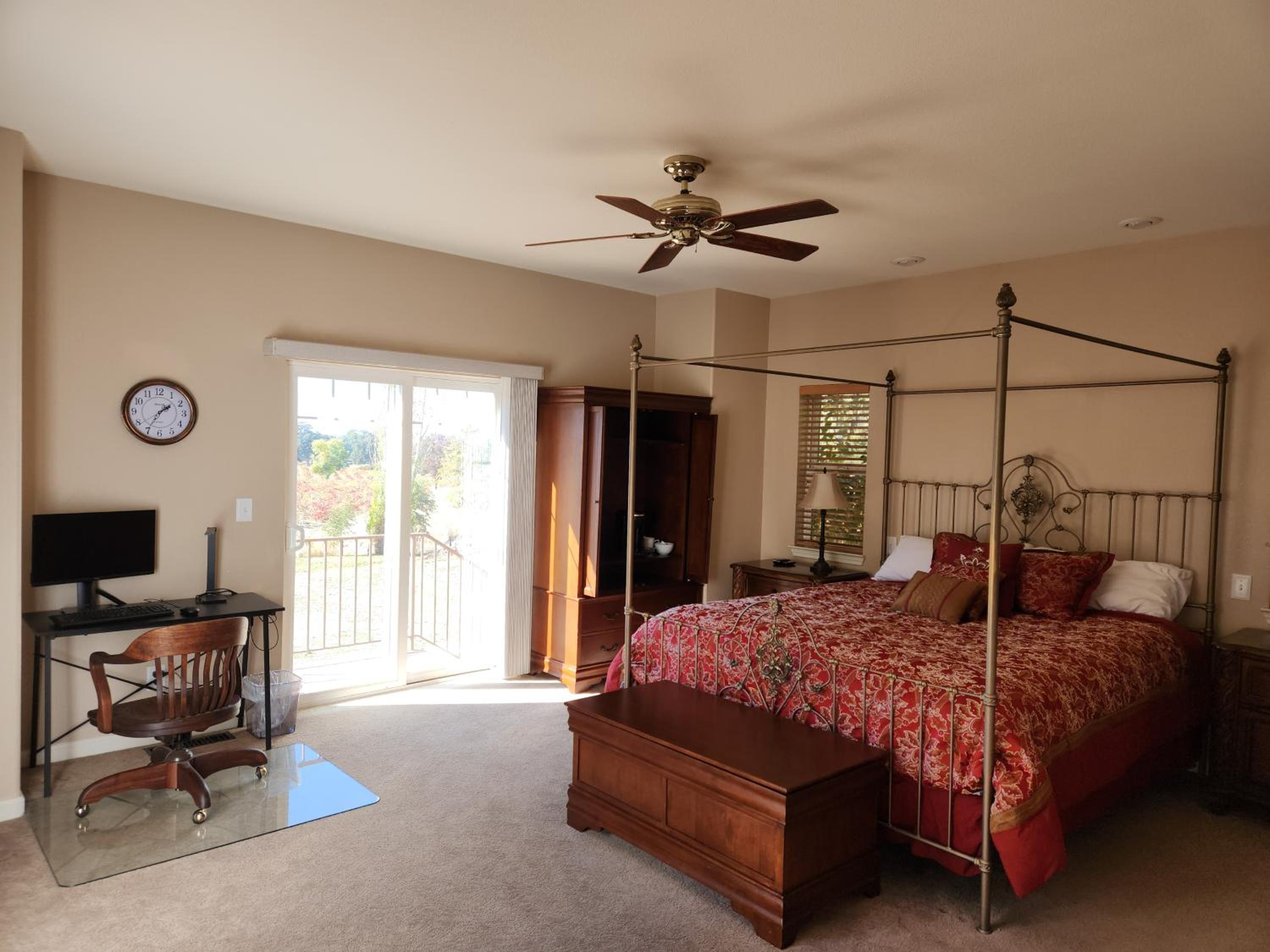 King Room with Garden View