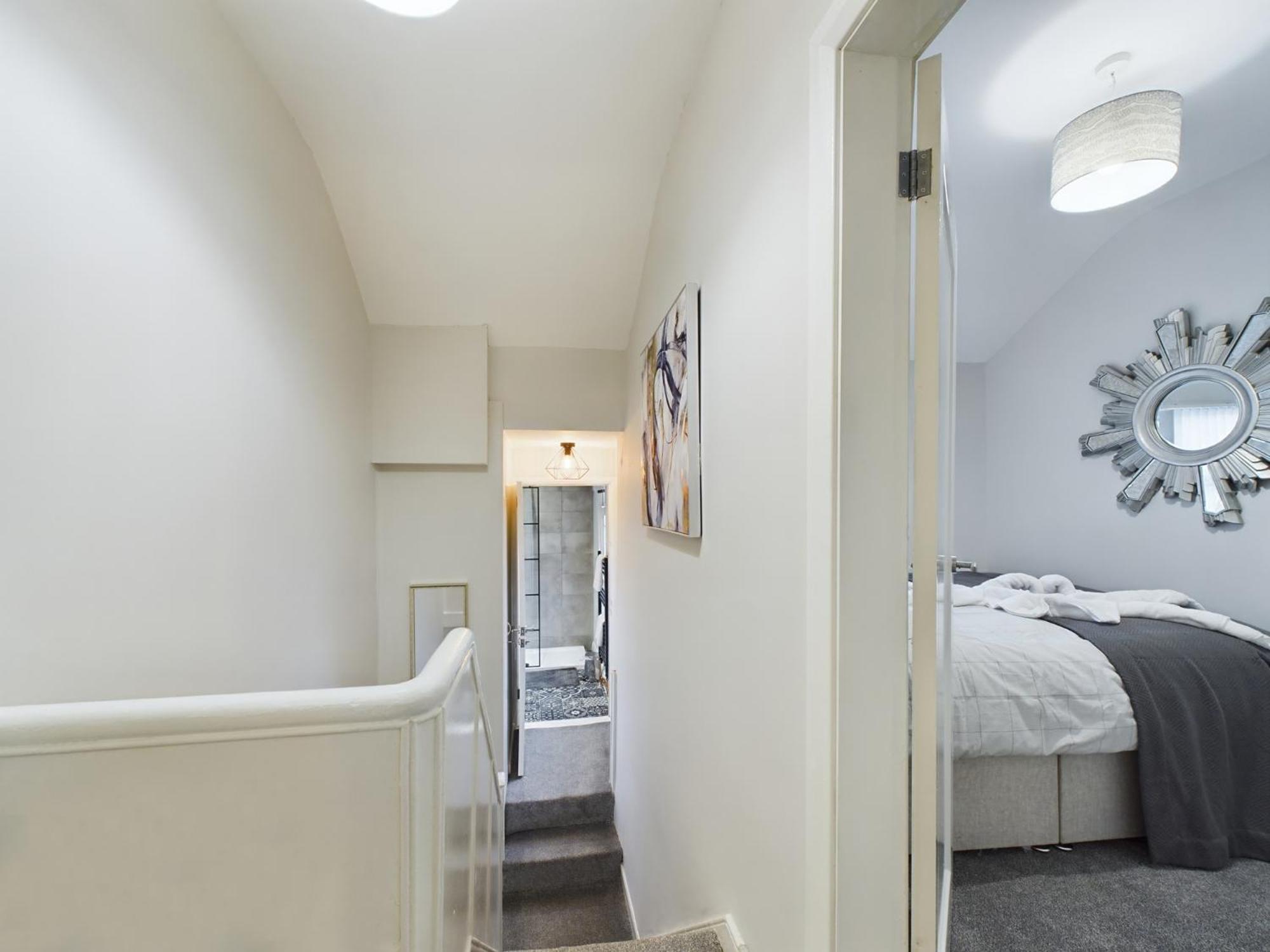 Two-Bedroom House photo 2