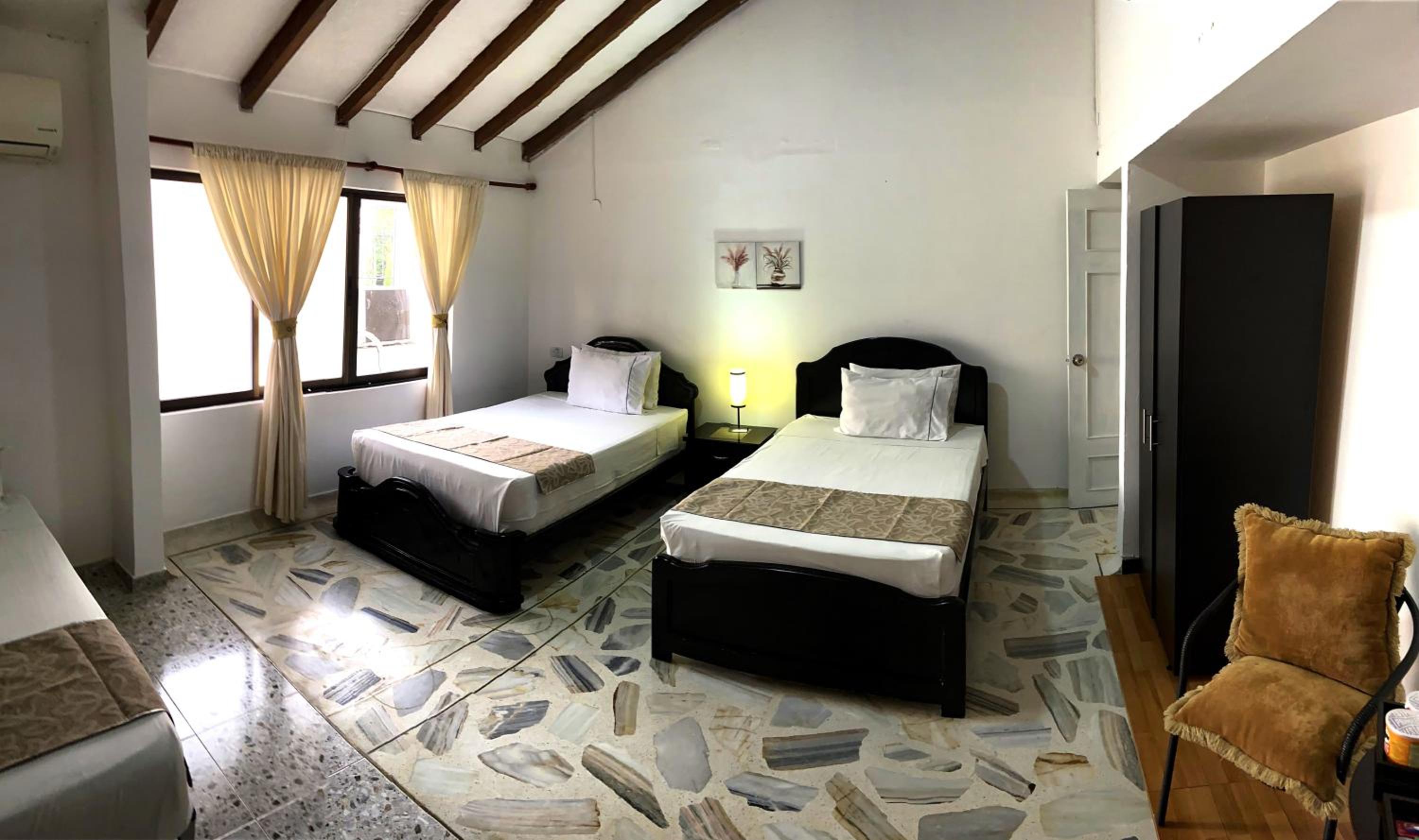 Deluxe Triple Room
