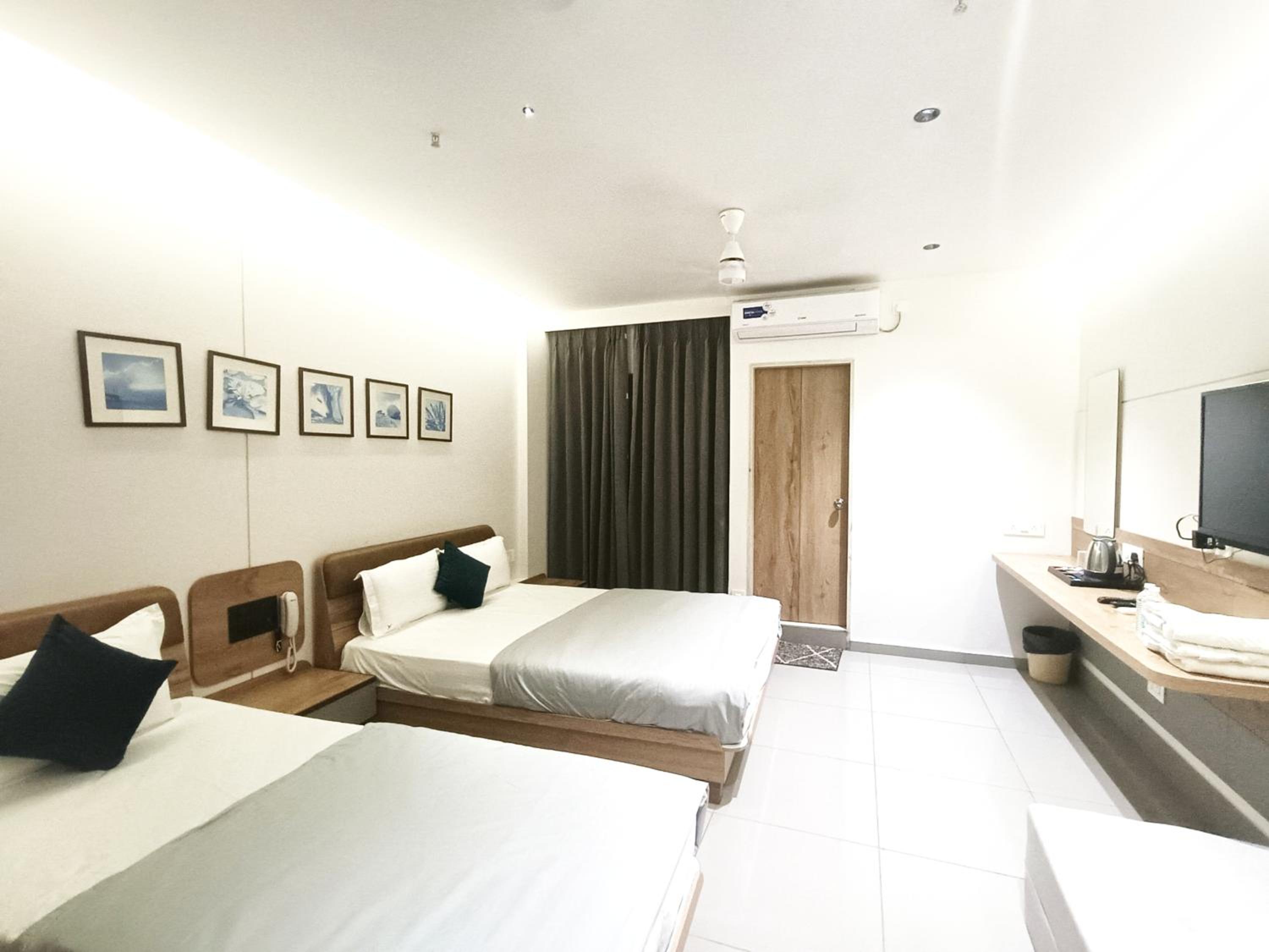 Triple Room photo 2