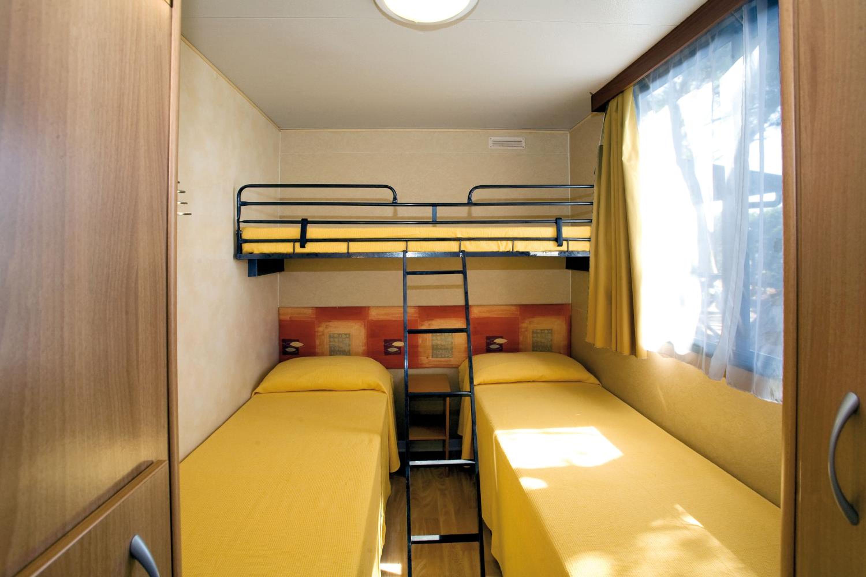 Mobile Home photo 1