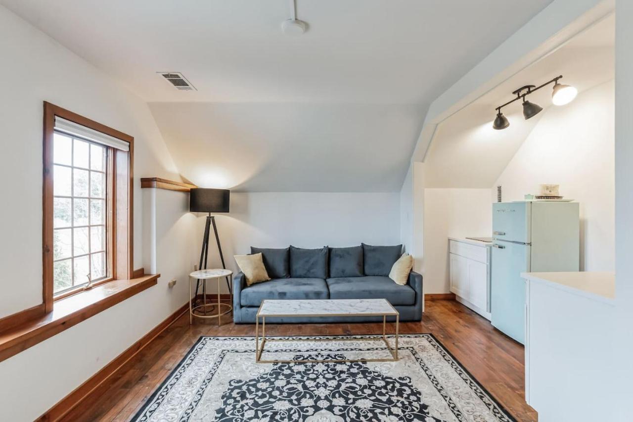 Apartment photo 1